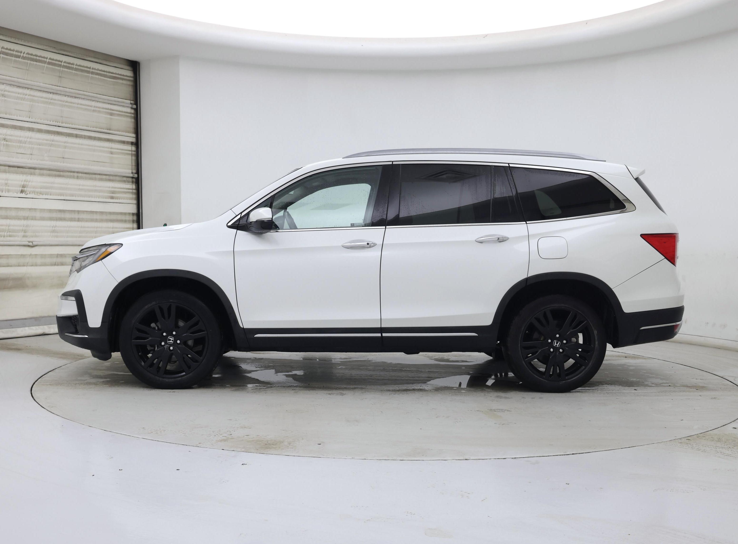 Thumbnail: 2021 Honda Pilot - 3