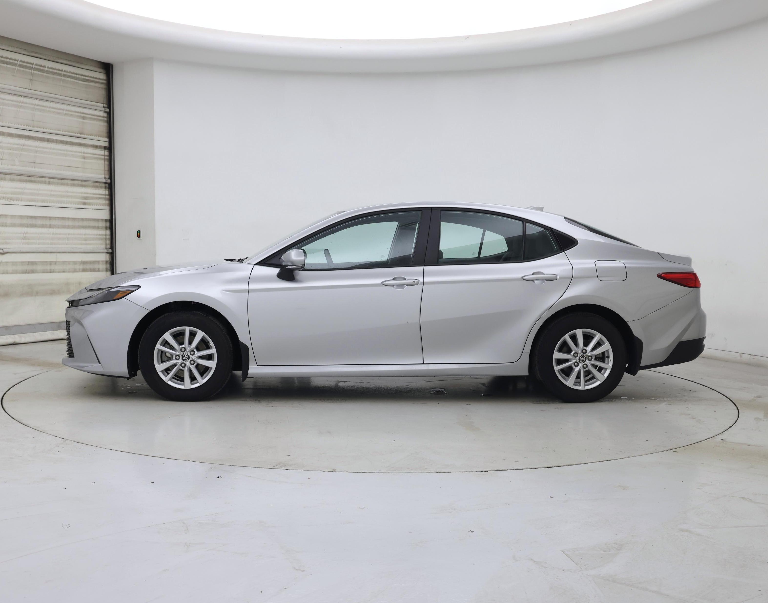 Thumbnail: 2025 Toyota Camry - 3