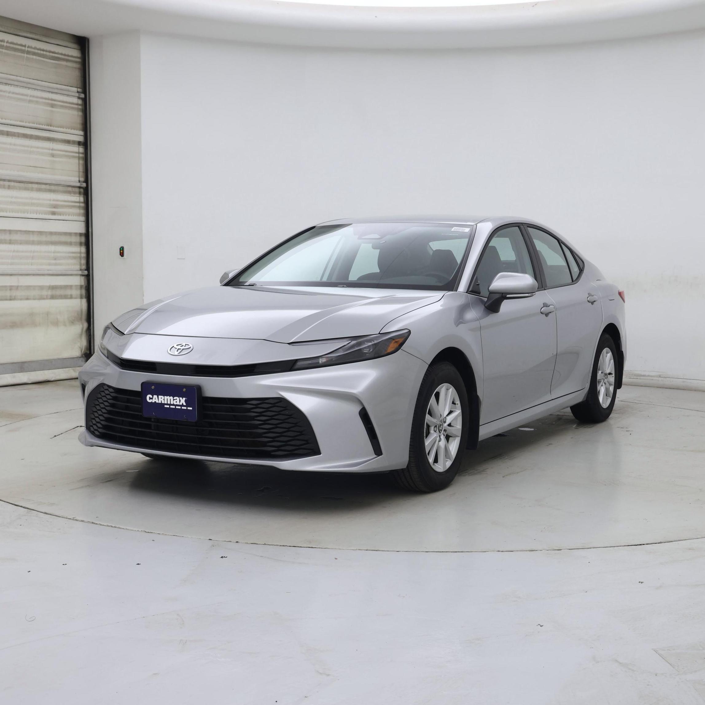 Thumbnail: 2025 Toyota Camry - 4