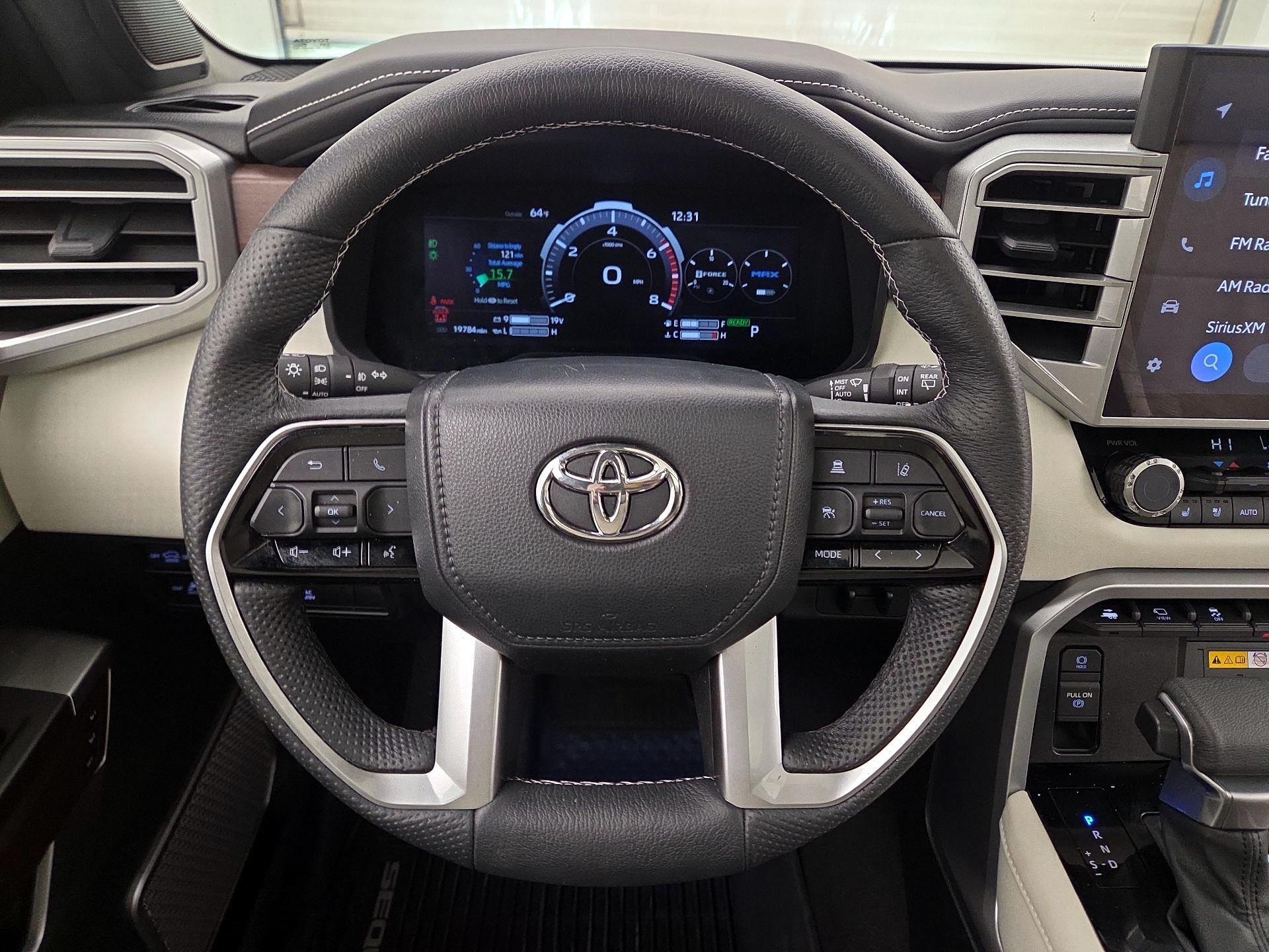 Thumbnail: 2023 Toyota Sequoia - 10