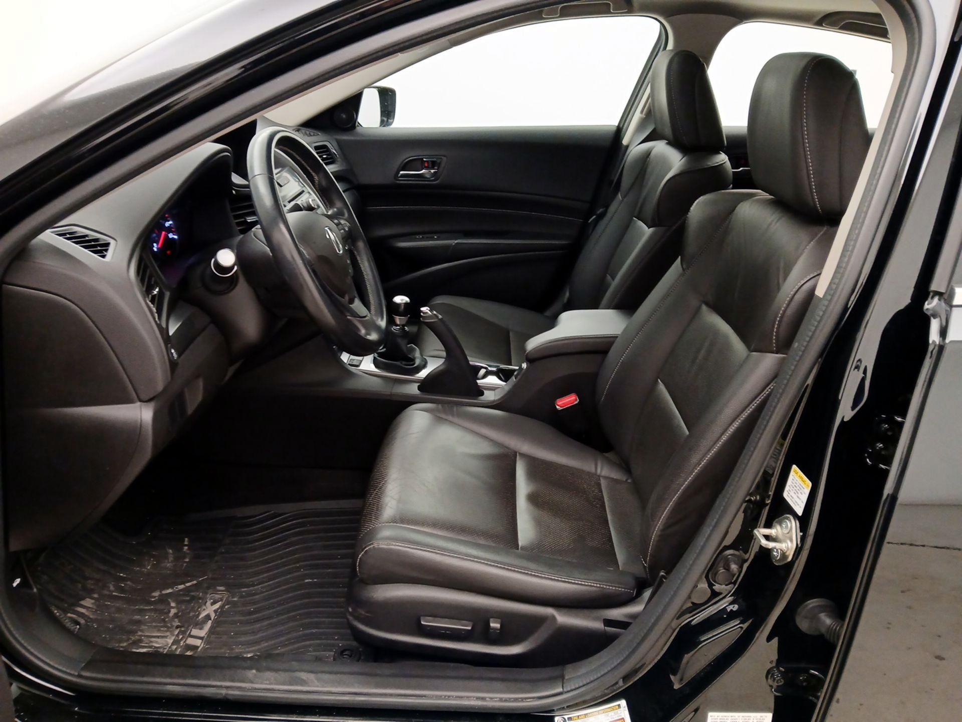 Thumbnail: 2015 Acura ILX - 11