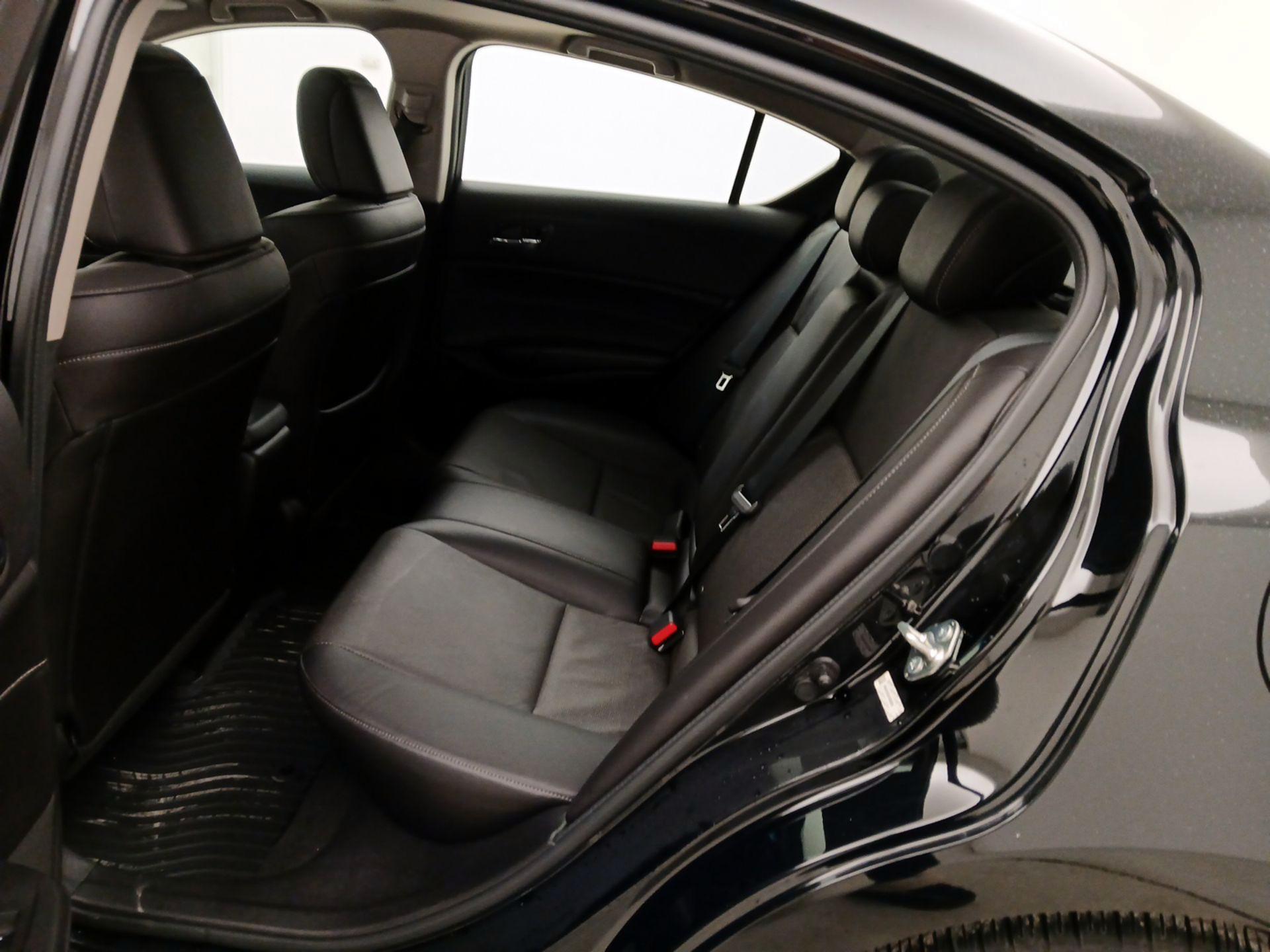 Thumbnail: 2015 Acura ILX - 20