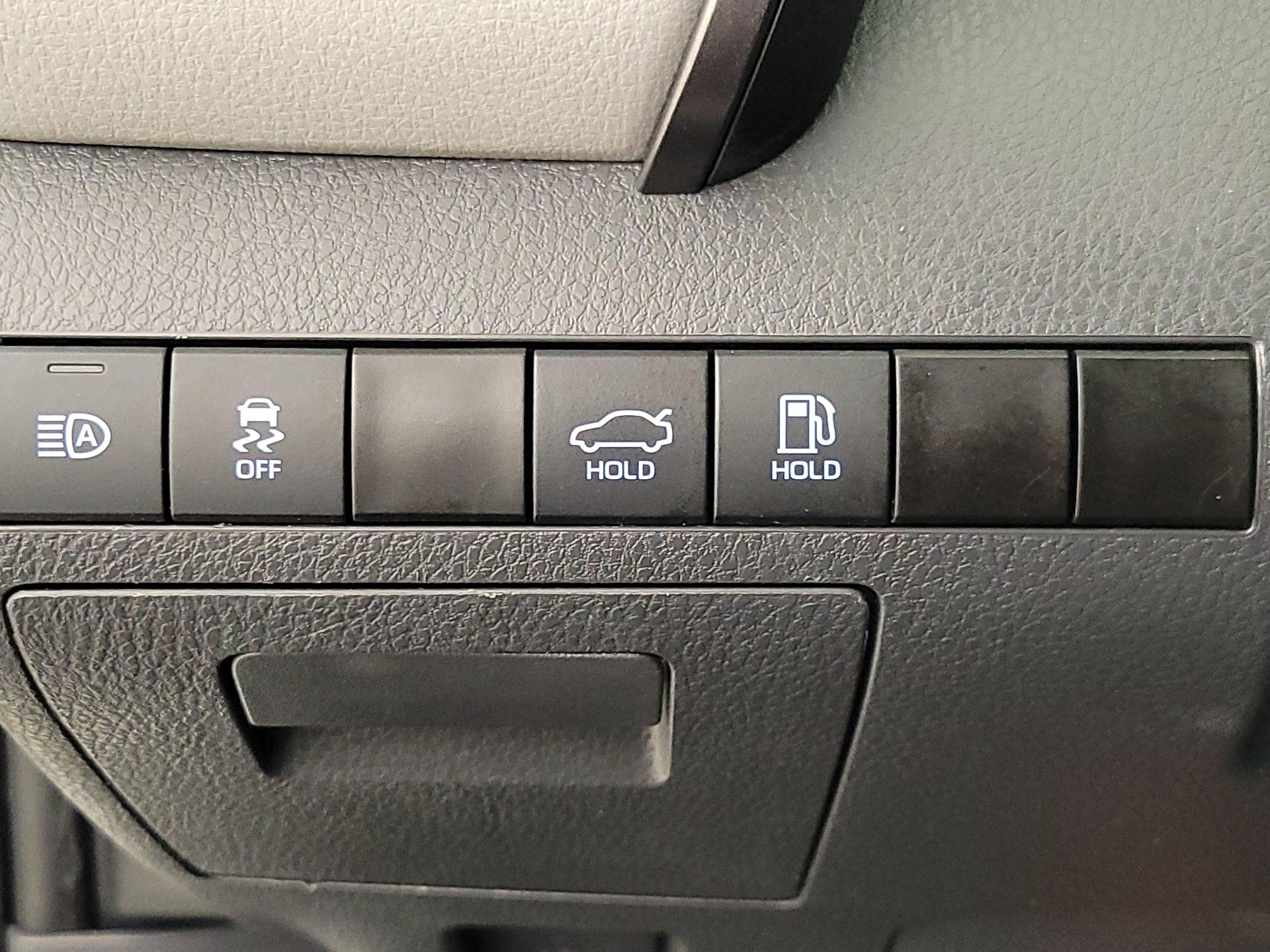 Thumbnail: 2024 Toyota Camry - 13