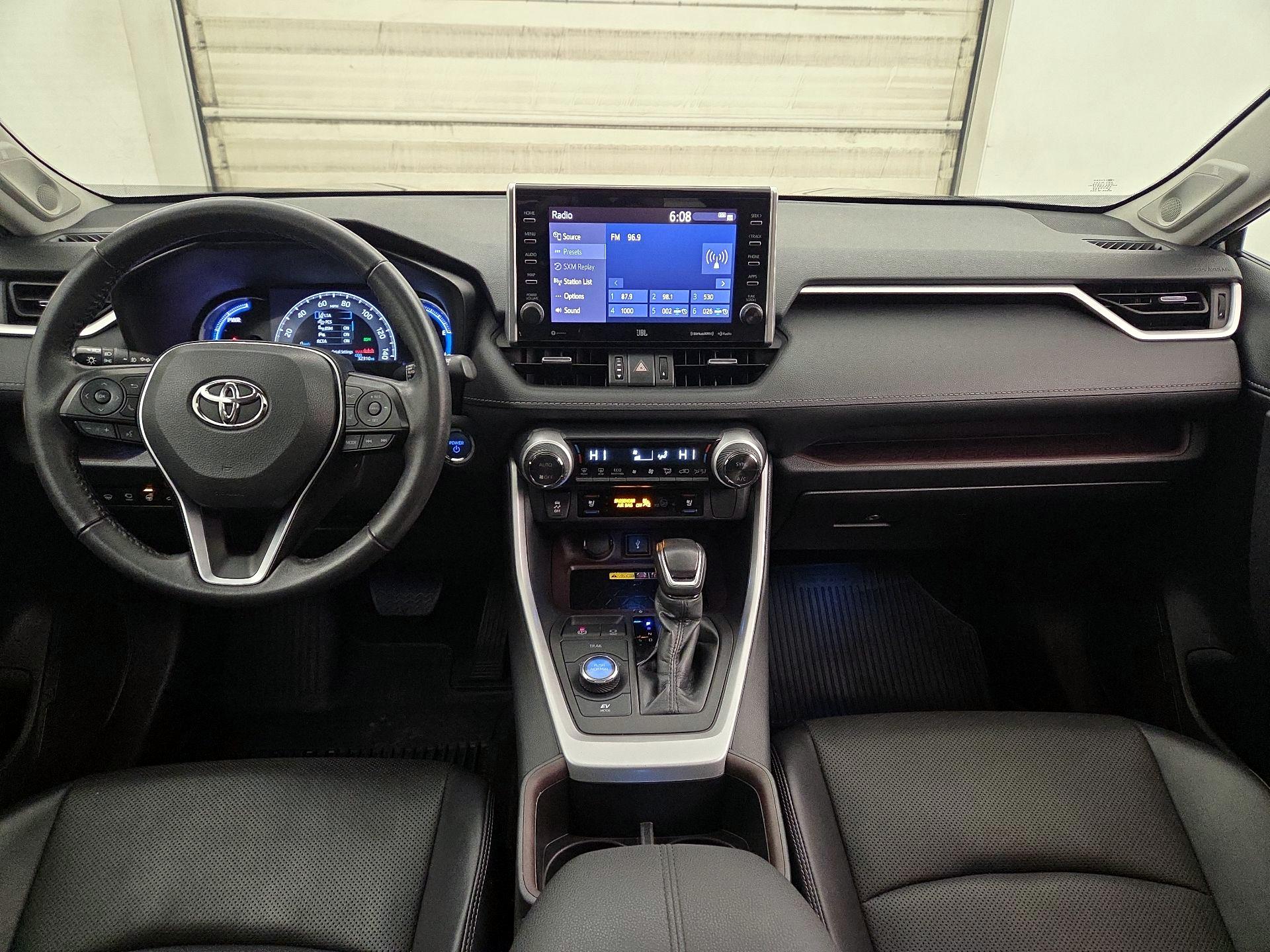 Thumbnail: 2022 Toyota RAV4 - 9