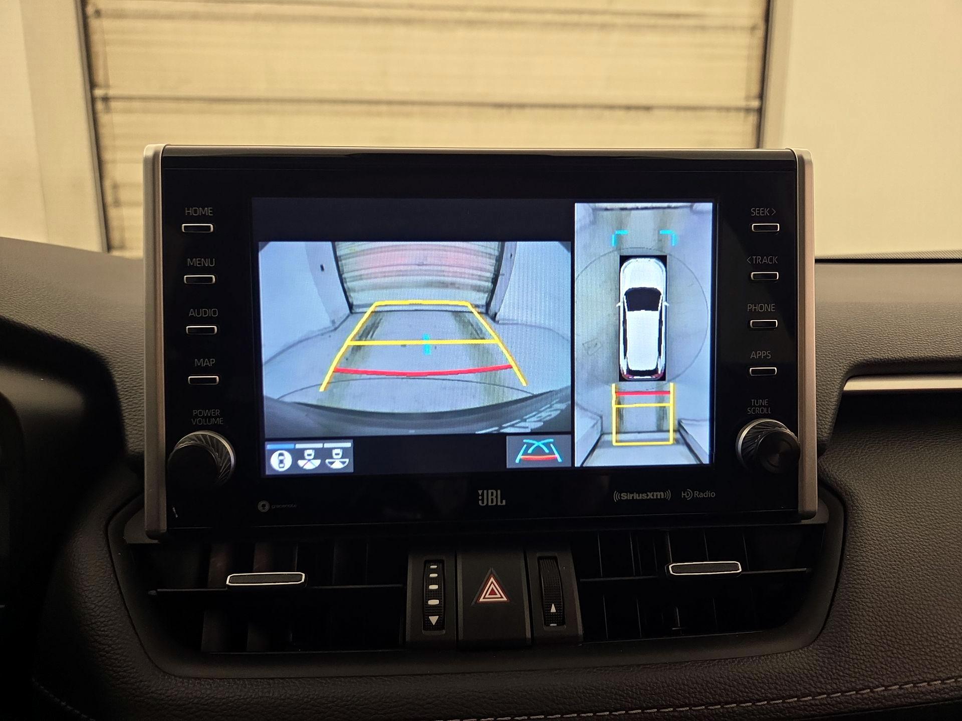 Thumbnail: 2022 Toyota RAV4 - 14