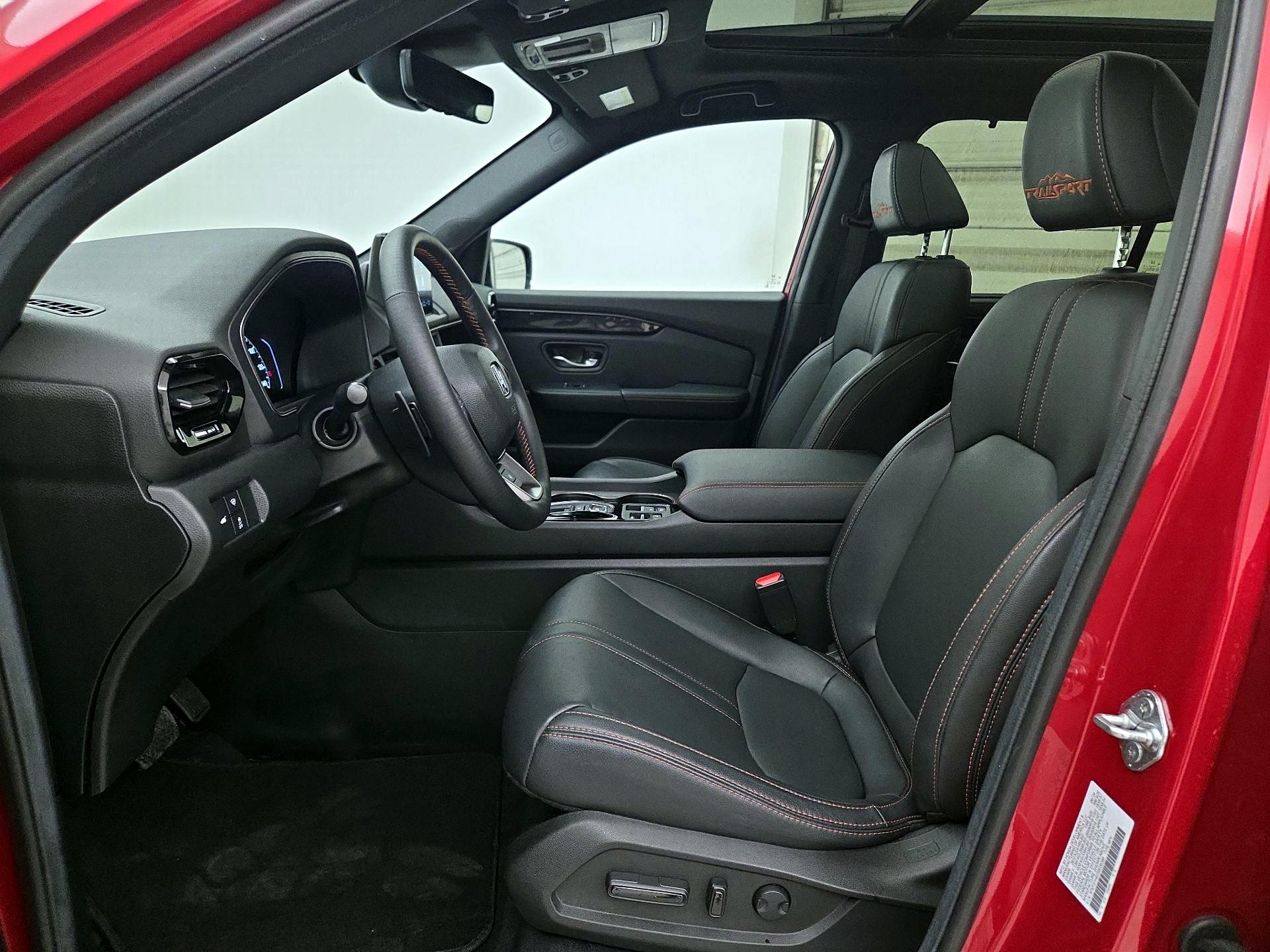 Thumbnail: 2025 Honda Pilot - 11