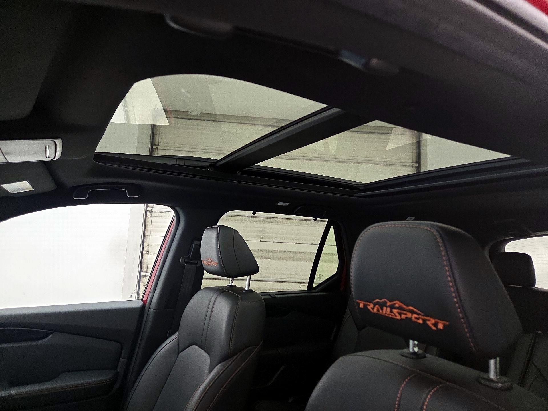 Thumbnail: 2025 Honda Pilot - 19