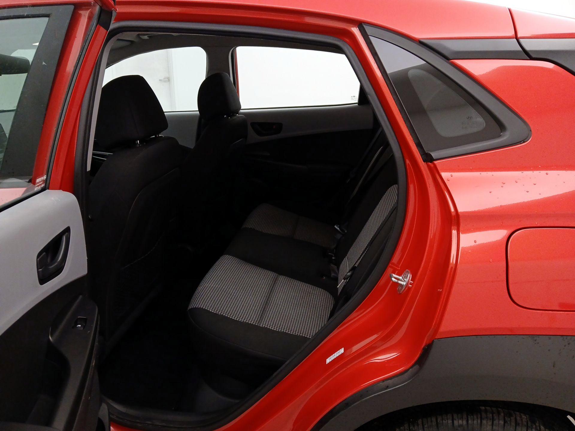 Thumbnail: 2020 Hyundai Kona - 19