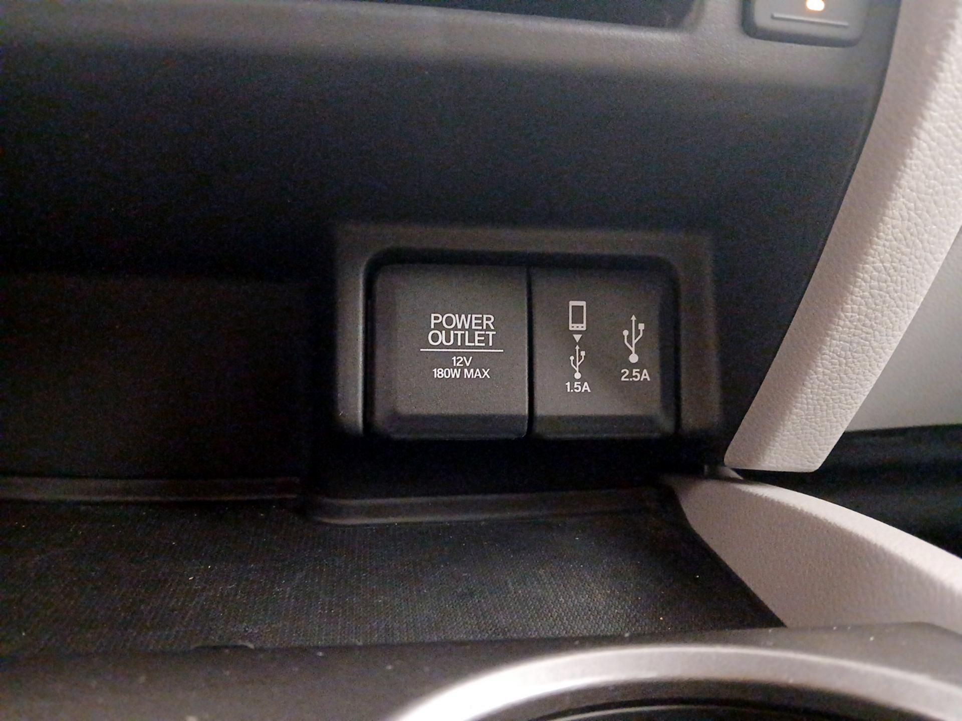 Thumbnail: 2017 Honda Pilot - 18