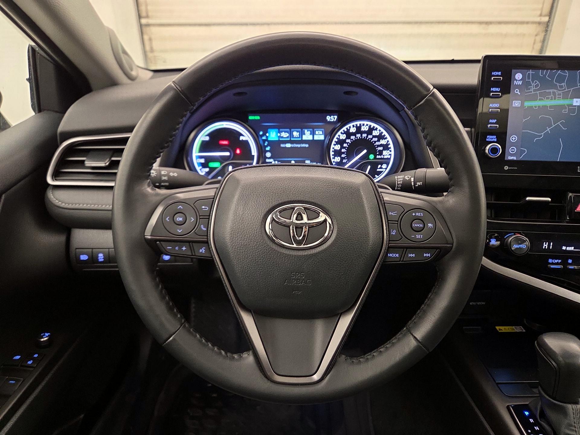 Thumbnail: 2023 Toyota Camry - 10