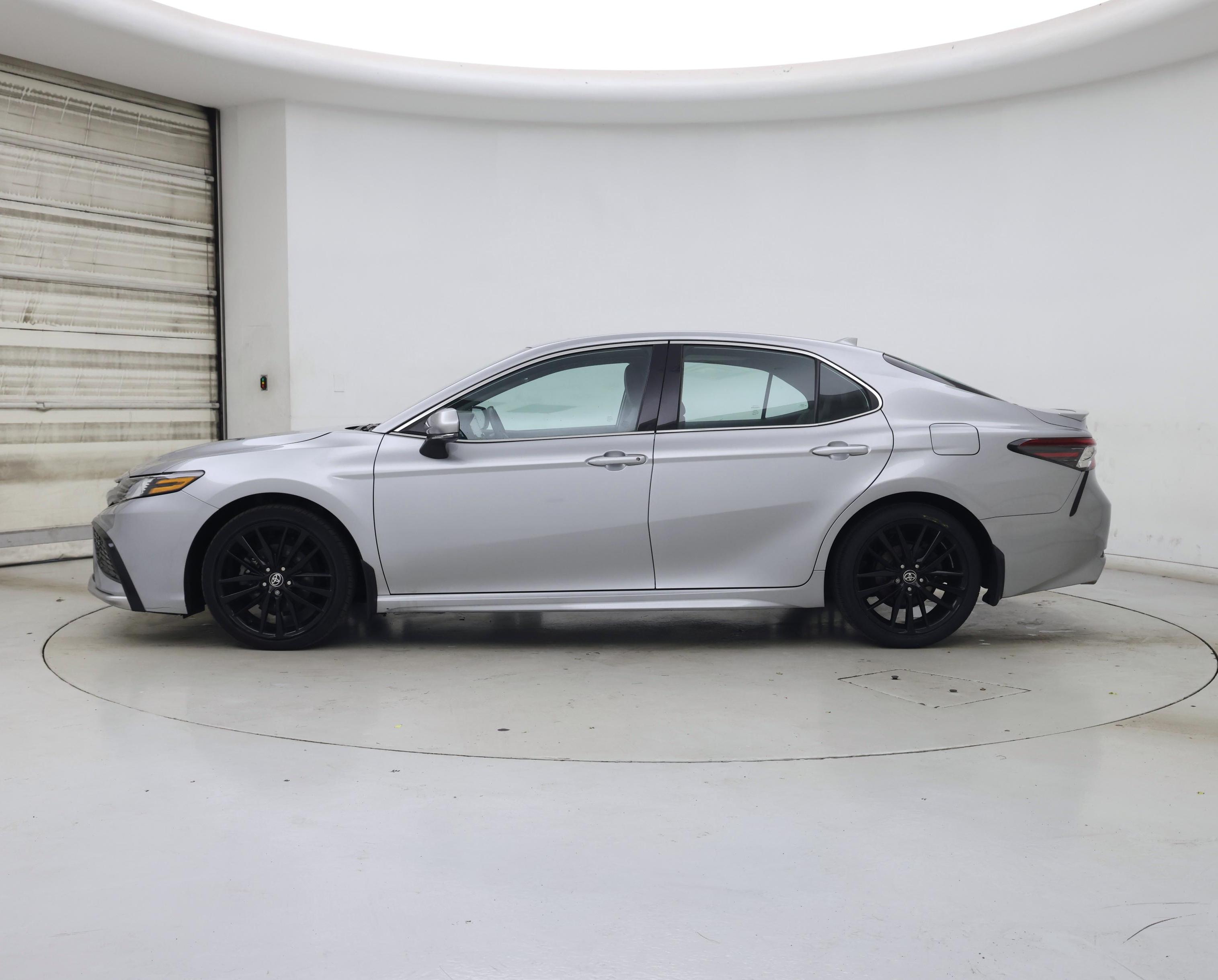 Thumbnail: 2023 Toyota Camry - 3