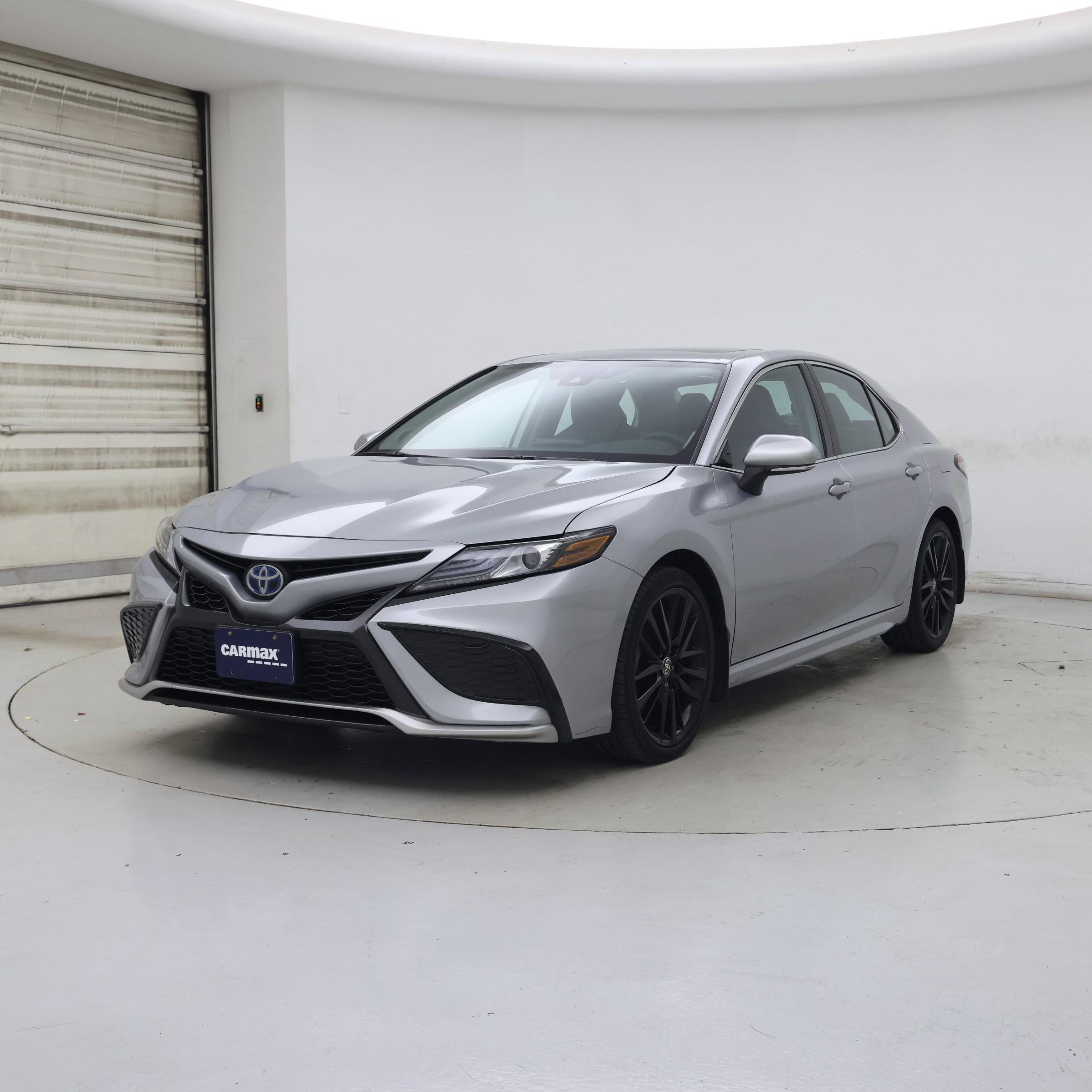 Thumbnail: 2023 Toyota Camry - 4