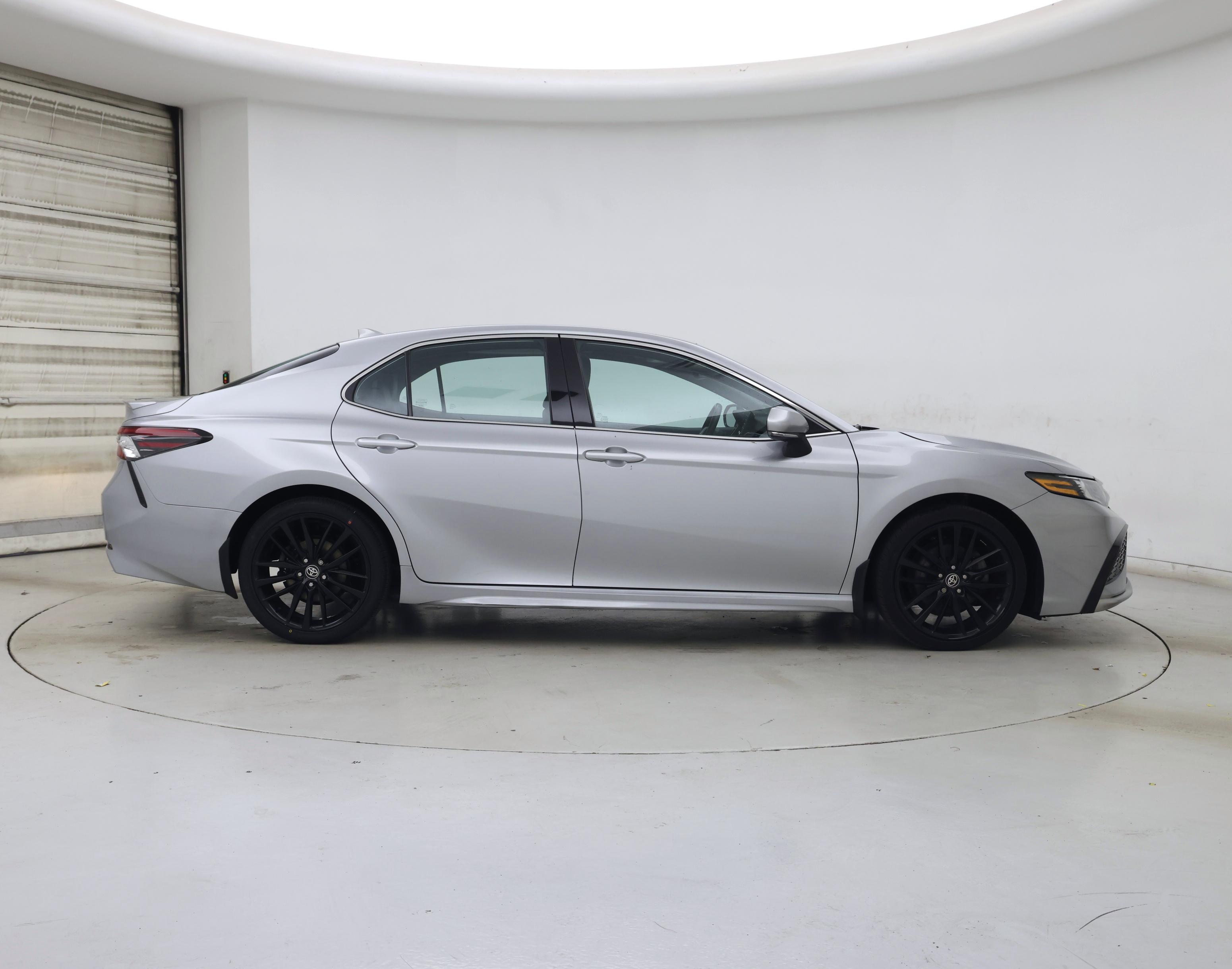Thumbnail: 2023 Toyota Camry - 7