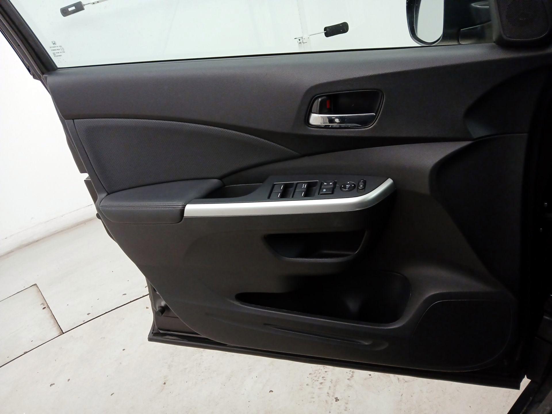 Thumbnail: 2016 Honda CR-V - 12