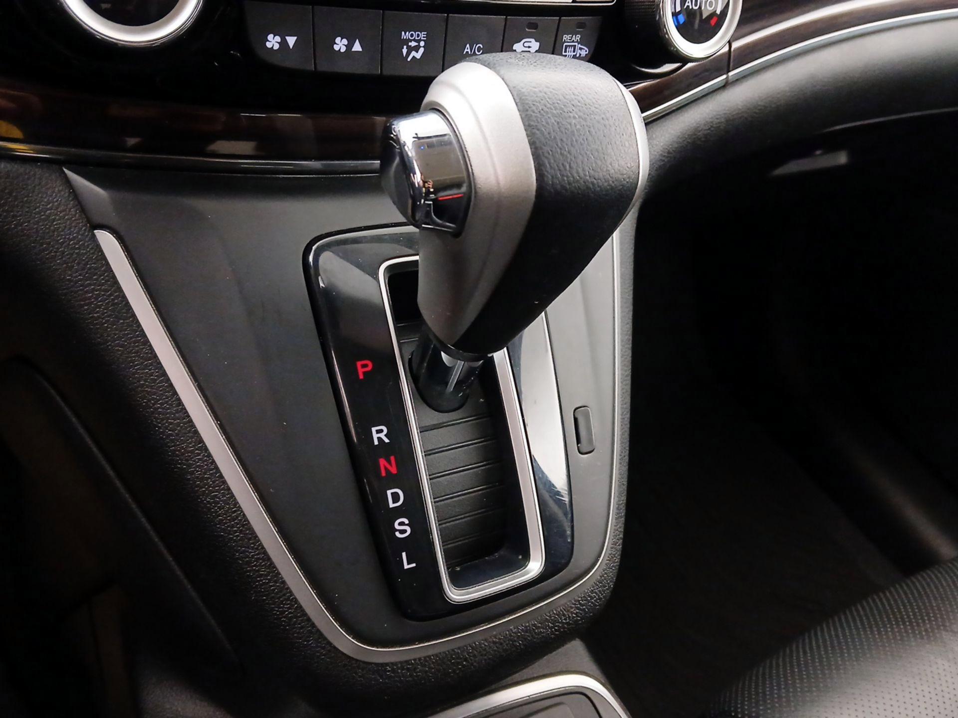 Thumbnail: 2016 Honda CR-V - 17