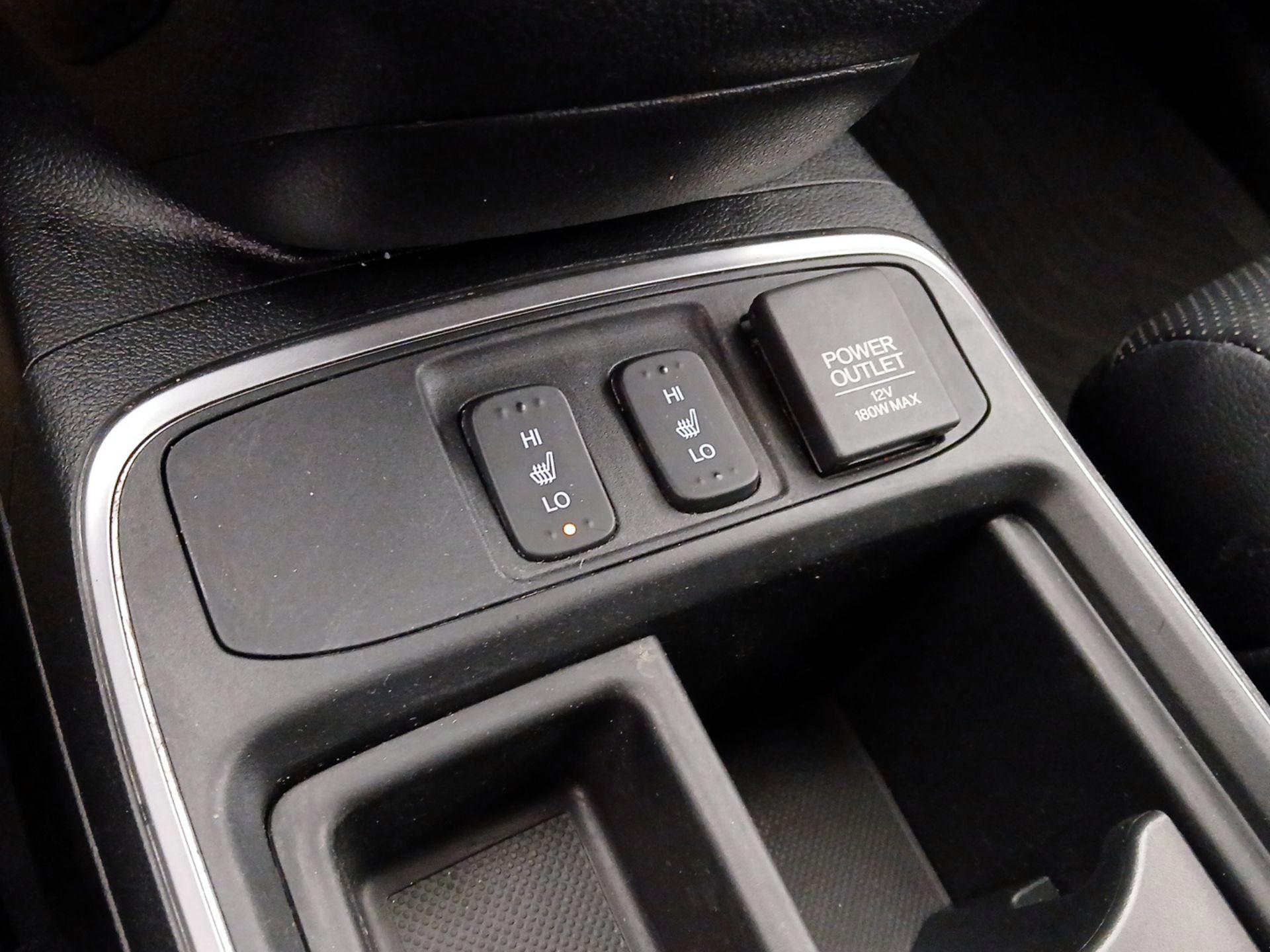 Thumbnail: 2016 Honda CR-V - 18