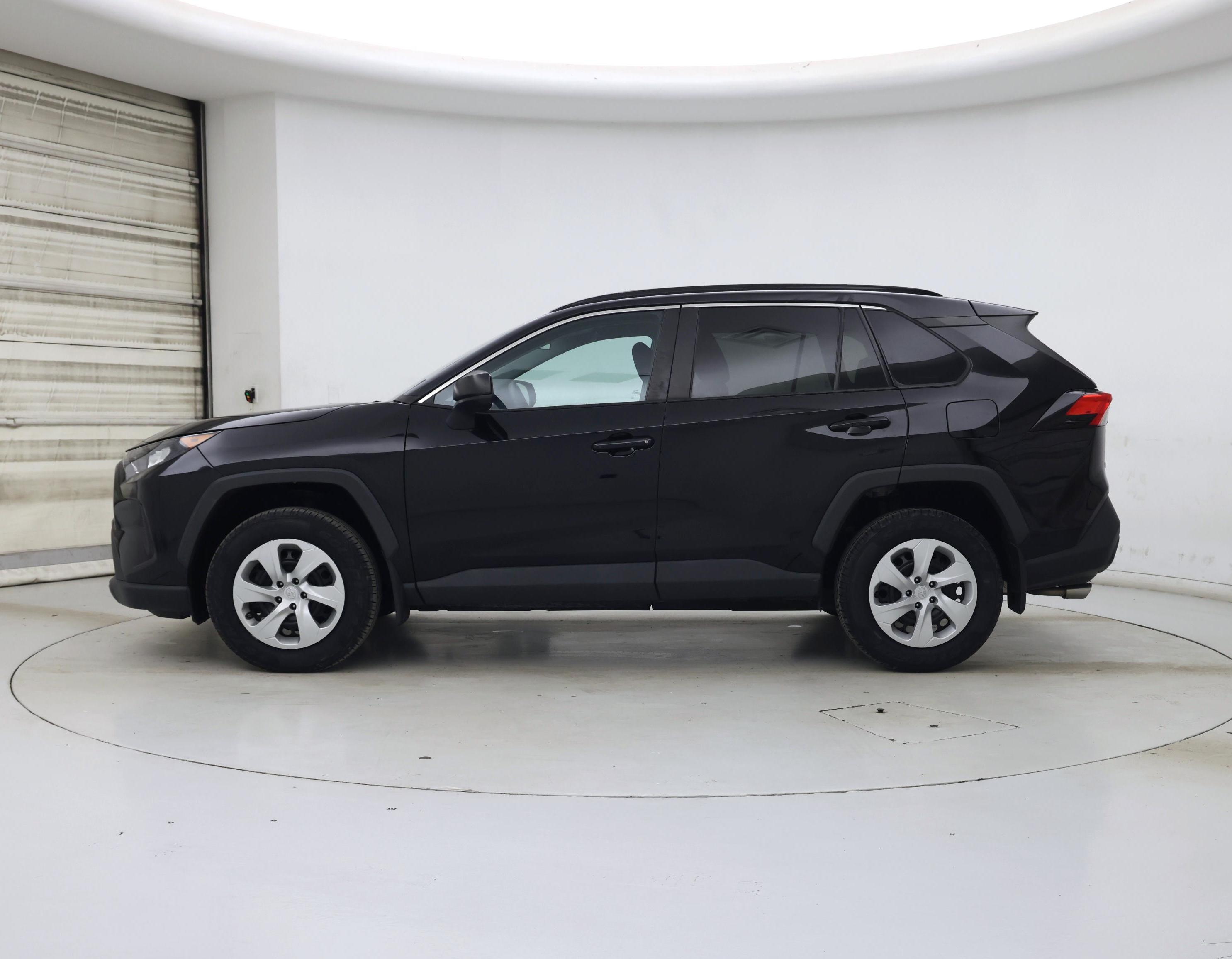 Thumbnail: 2020 Toyota RAV4 - 3