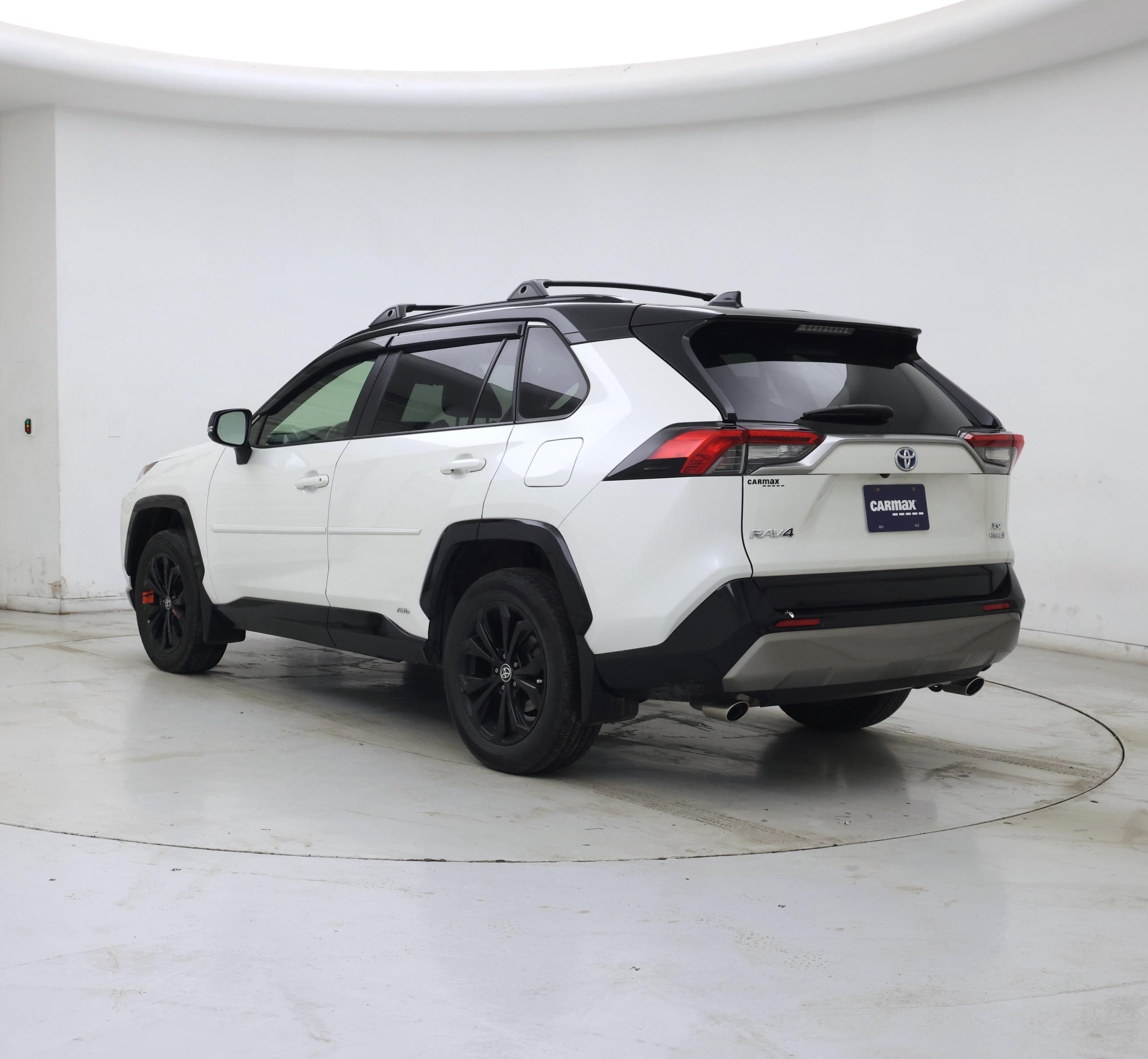 Thumbnail: 2022 Toyota RAV4 - 2