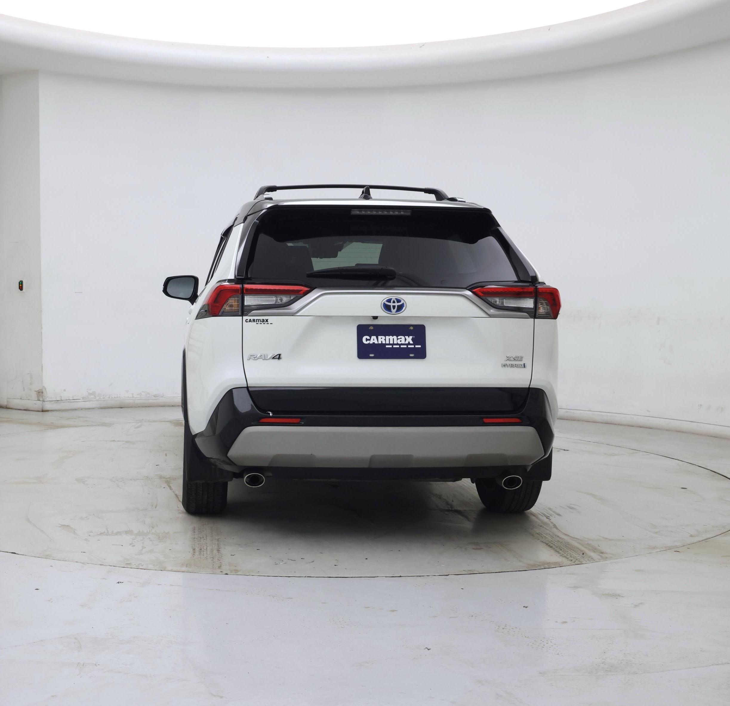 Thumbnail: 2022 Toyota RAV4 - 6