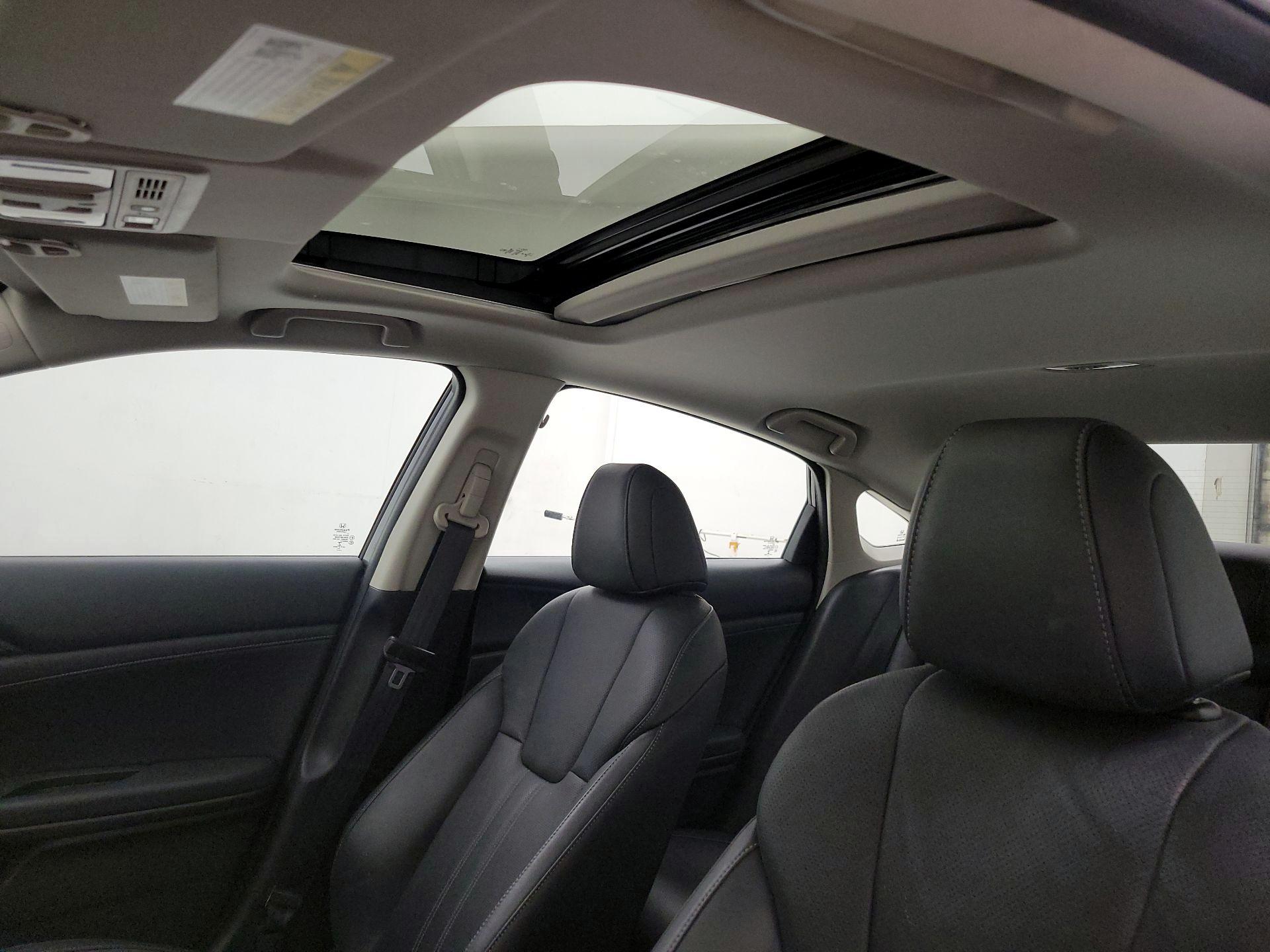 Thumbnail: 2022 Honda Insight - 19