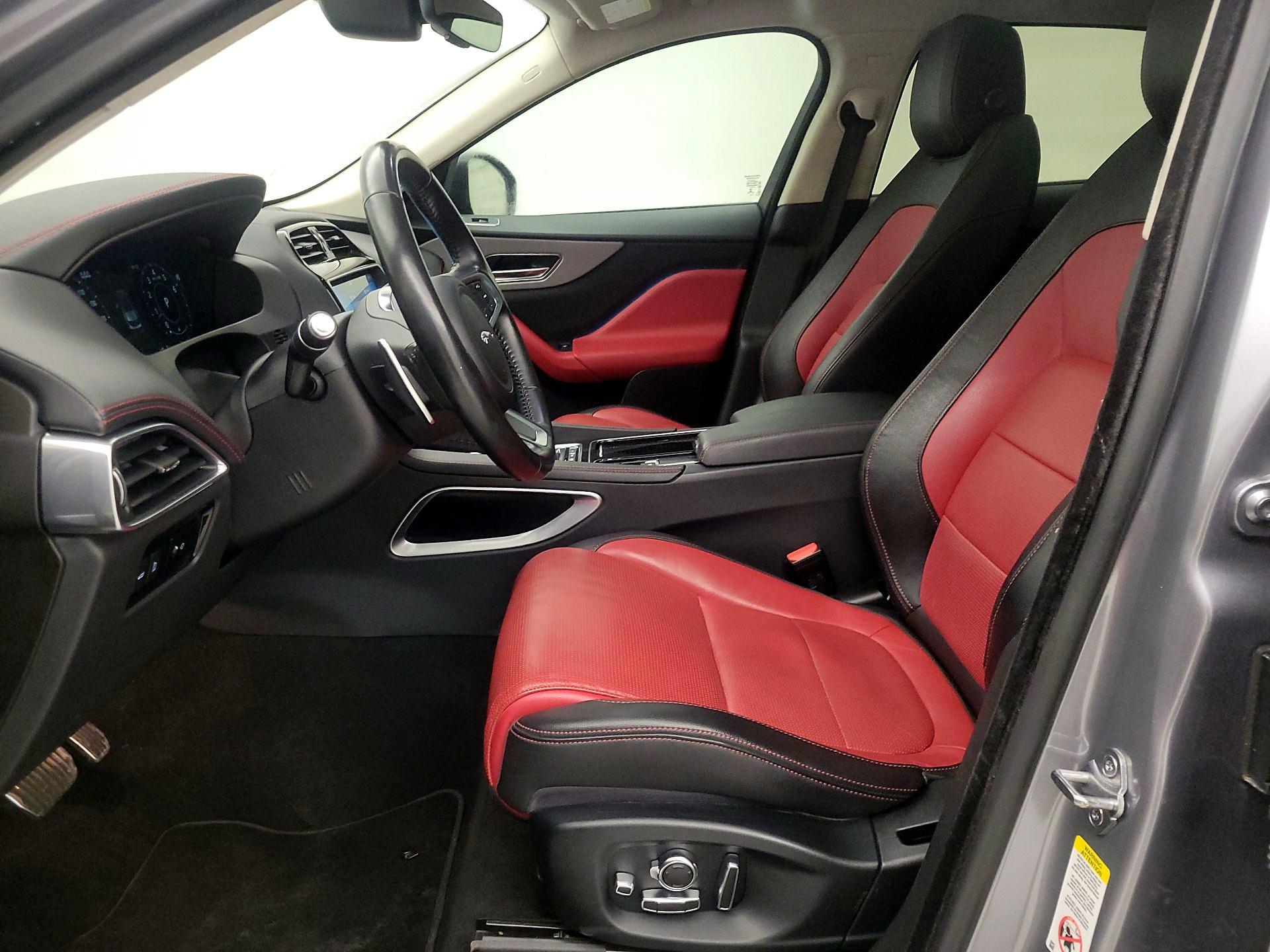 Thumbnail: 2020 Jaguar F-Pace - 11