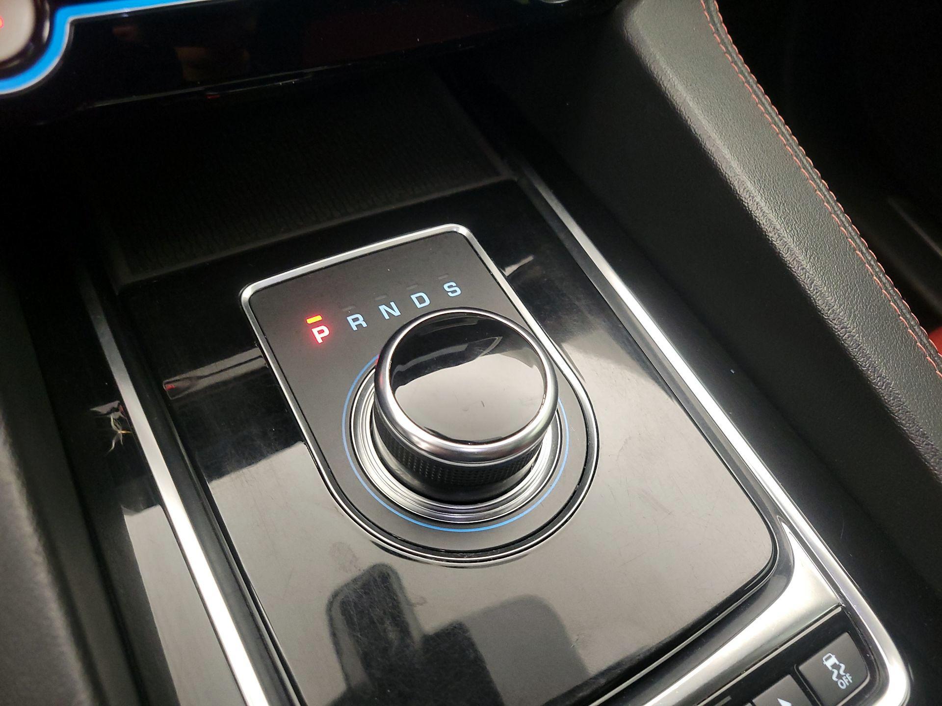 Thumbnail: 2020 Jaguar F-Pace - 17