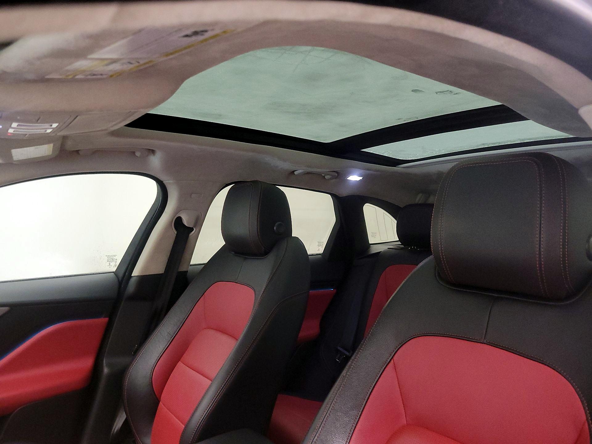 Thumbnail: 2020 Jaguar F-Pace - 19