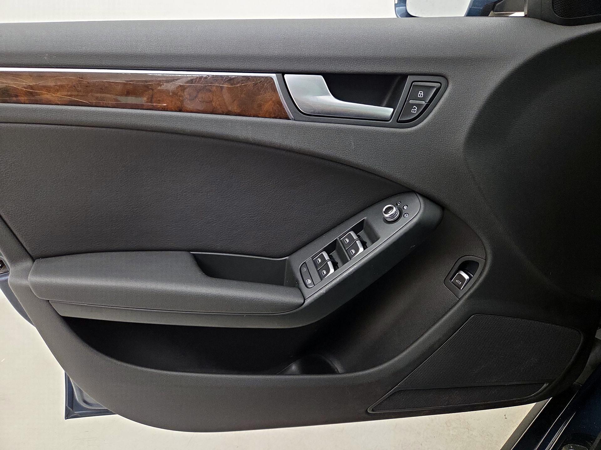 Thumbnail: 2015 Audi A4 - 12