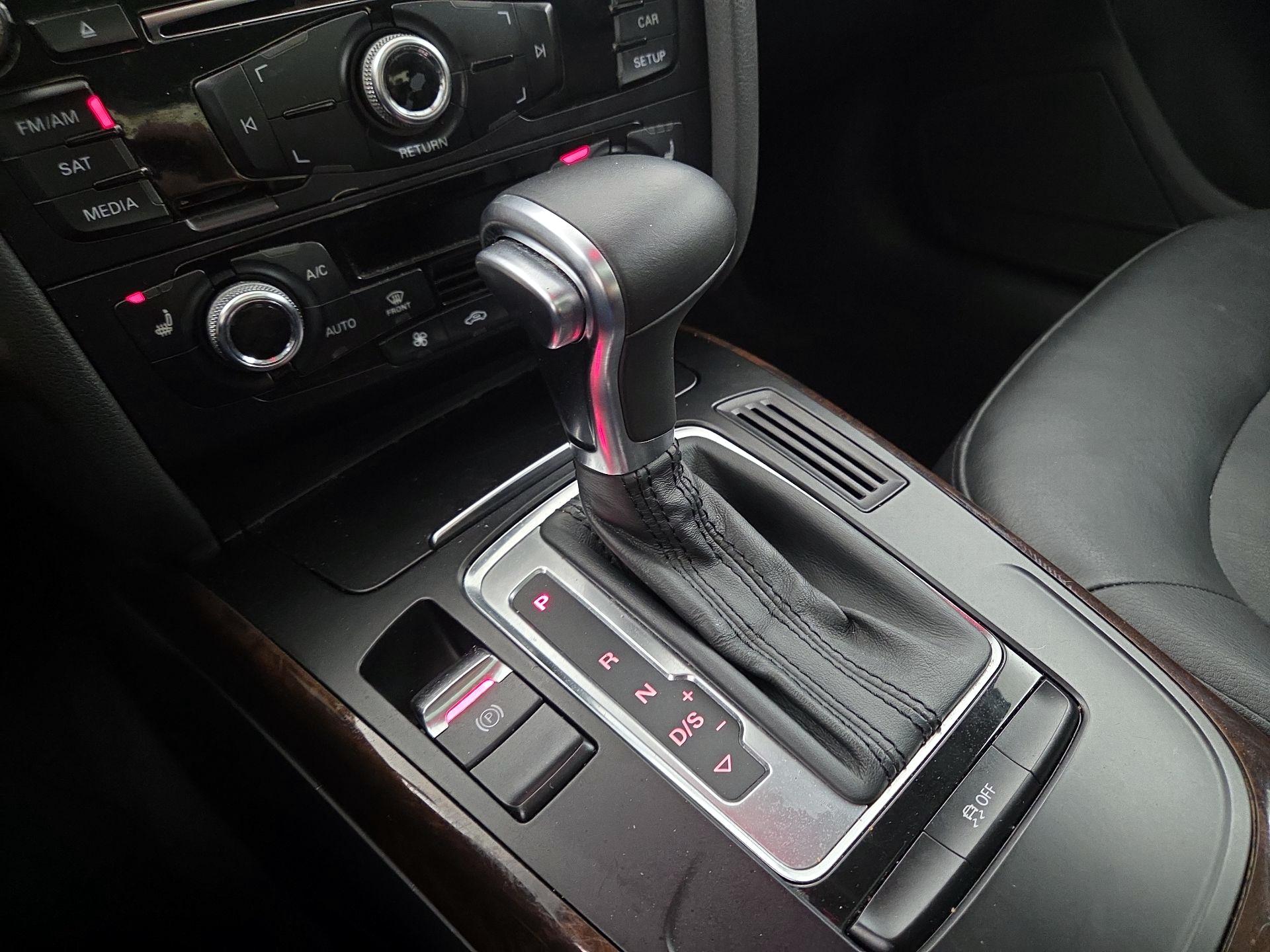 Thumbnail: 2015 Audi A4 - 16