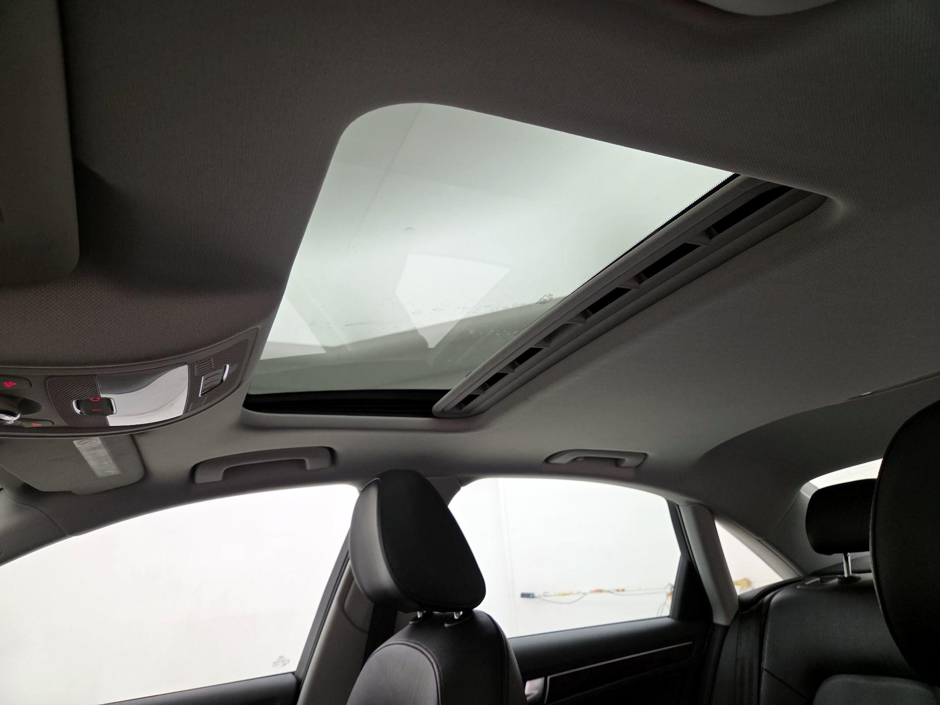 Thumbnail: 2015 Audi A4 - 17