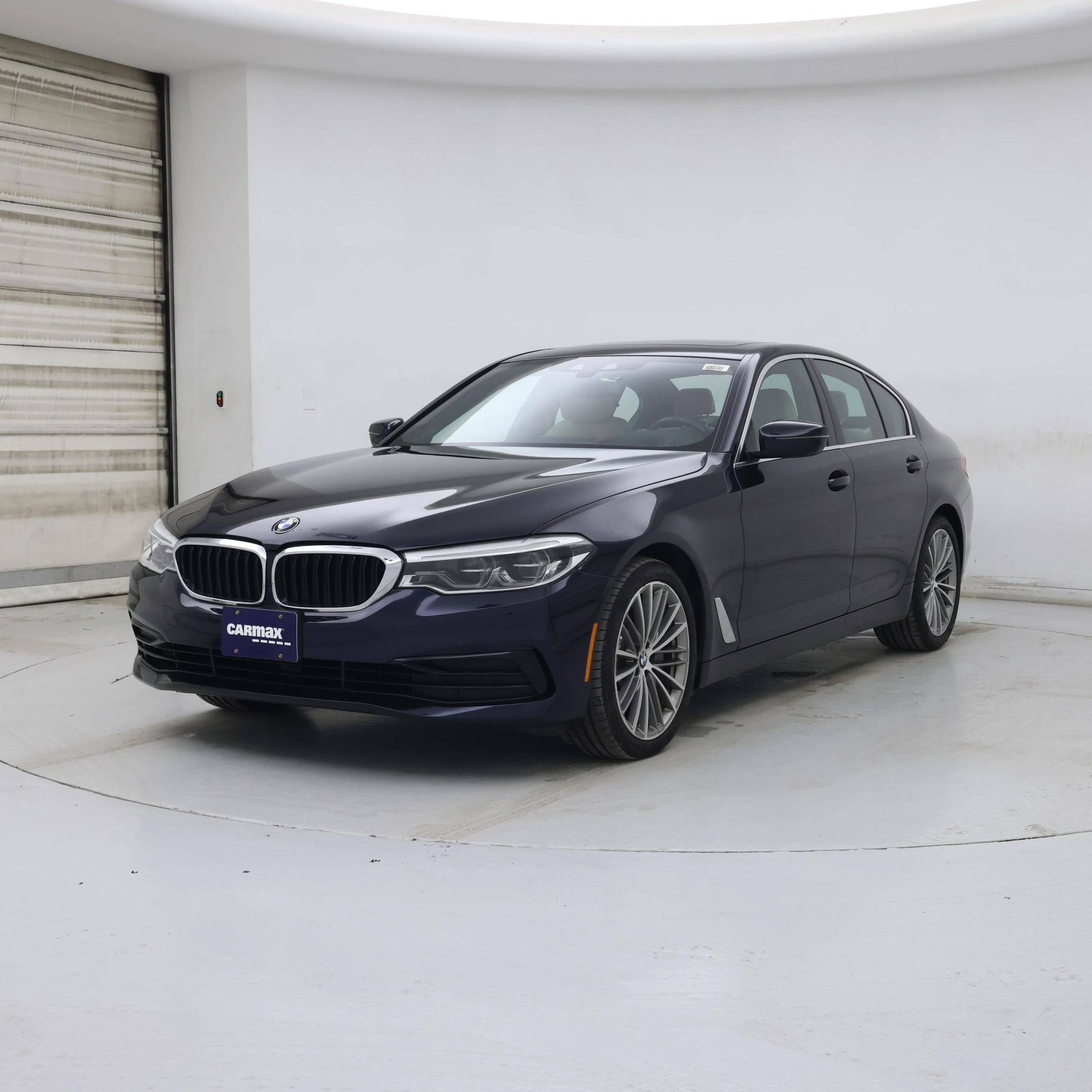 Thumbnail: 2019 BMW 5 Series - 4