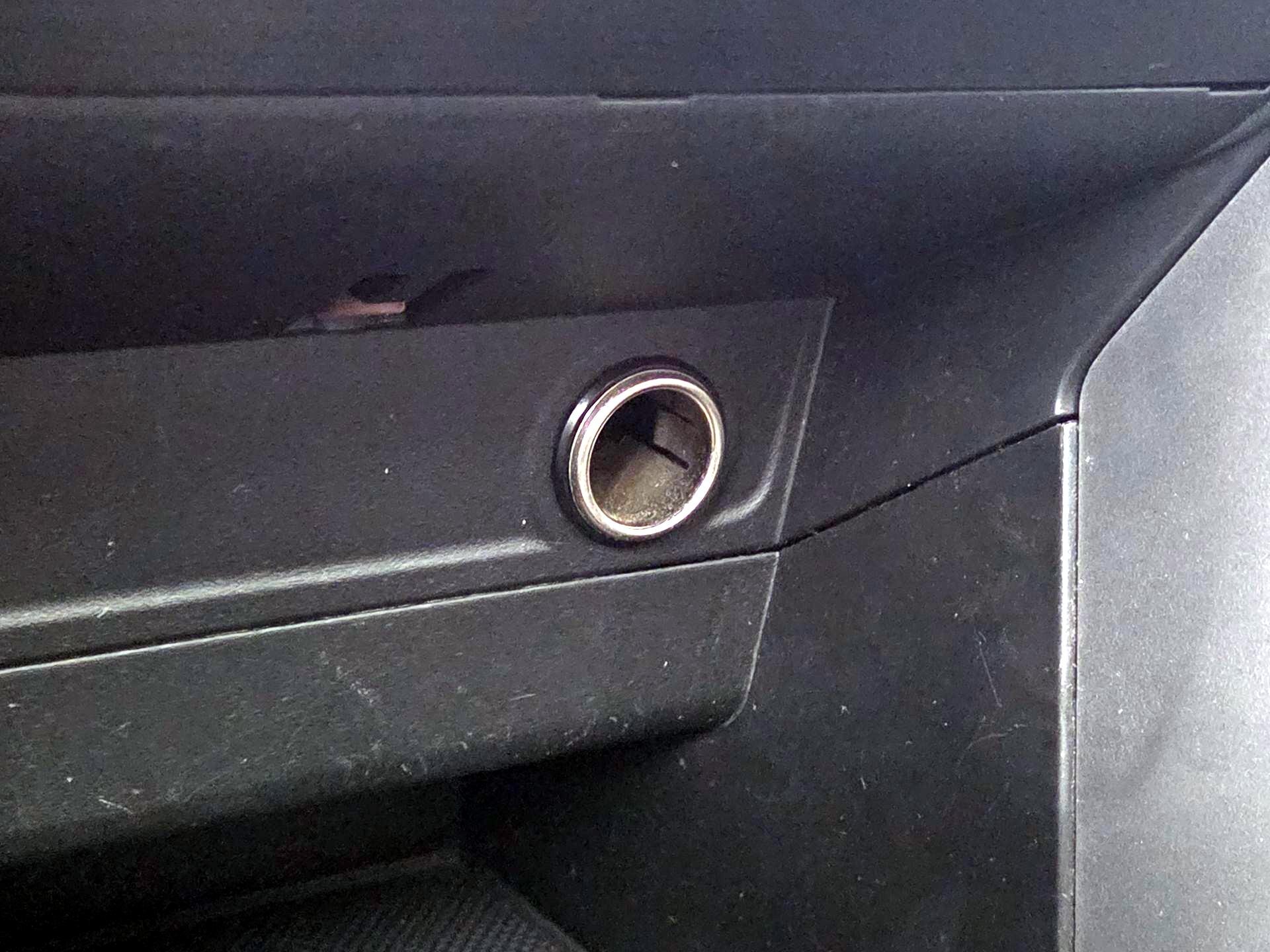 Thumbnail: 2014 Subaru Forester - 18