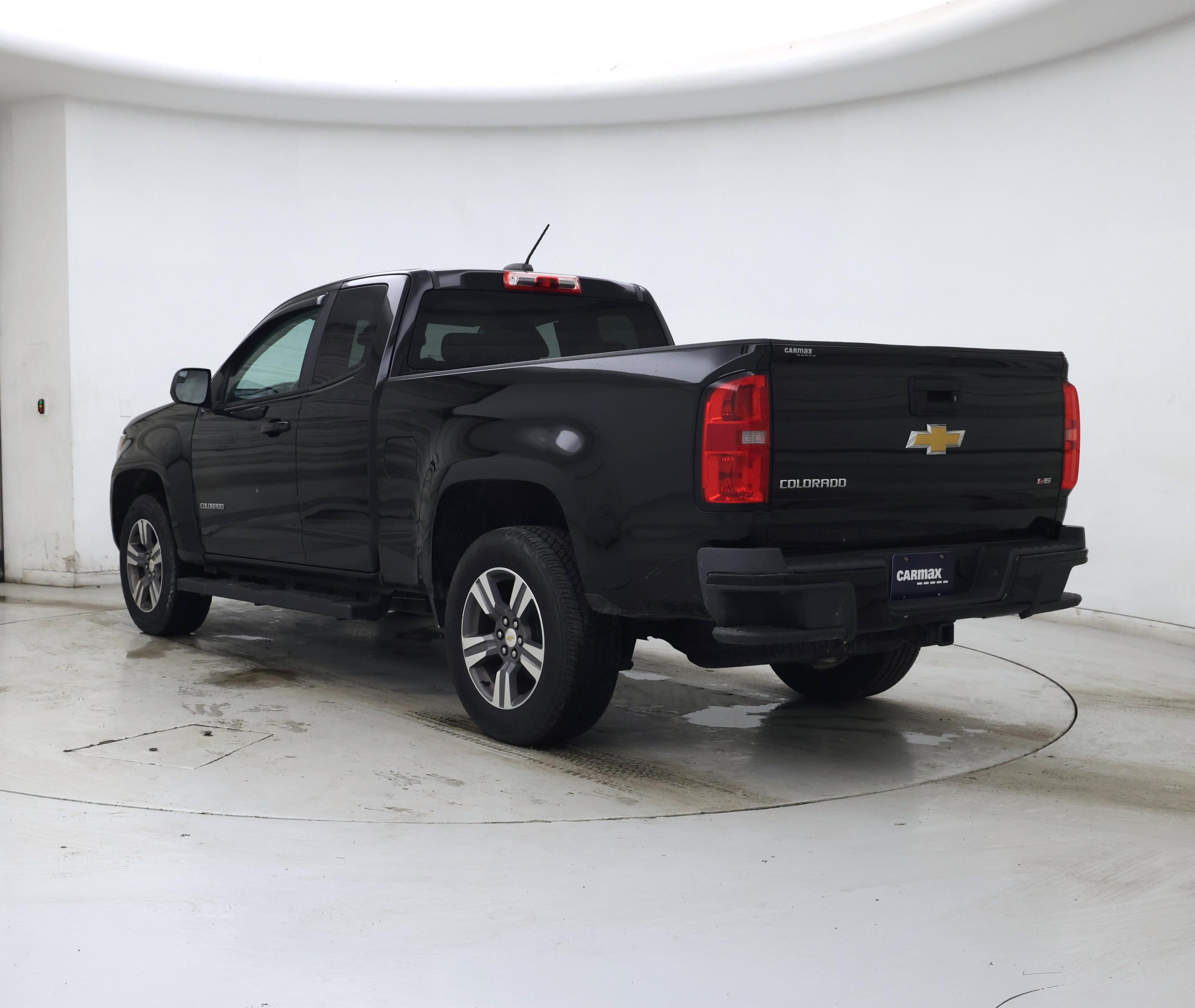 Thumbnail: 2017 Chevrolet Colorado - 2