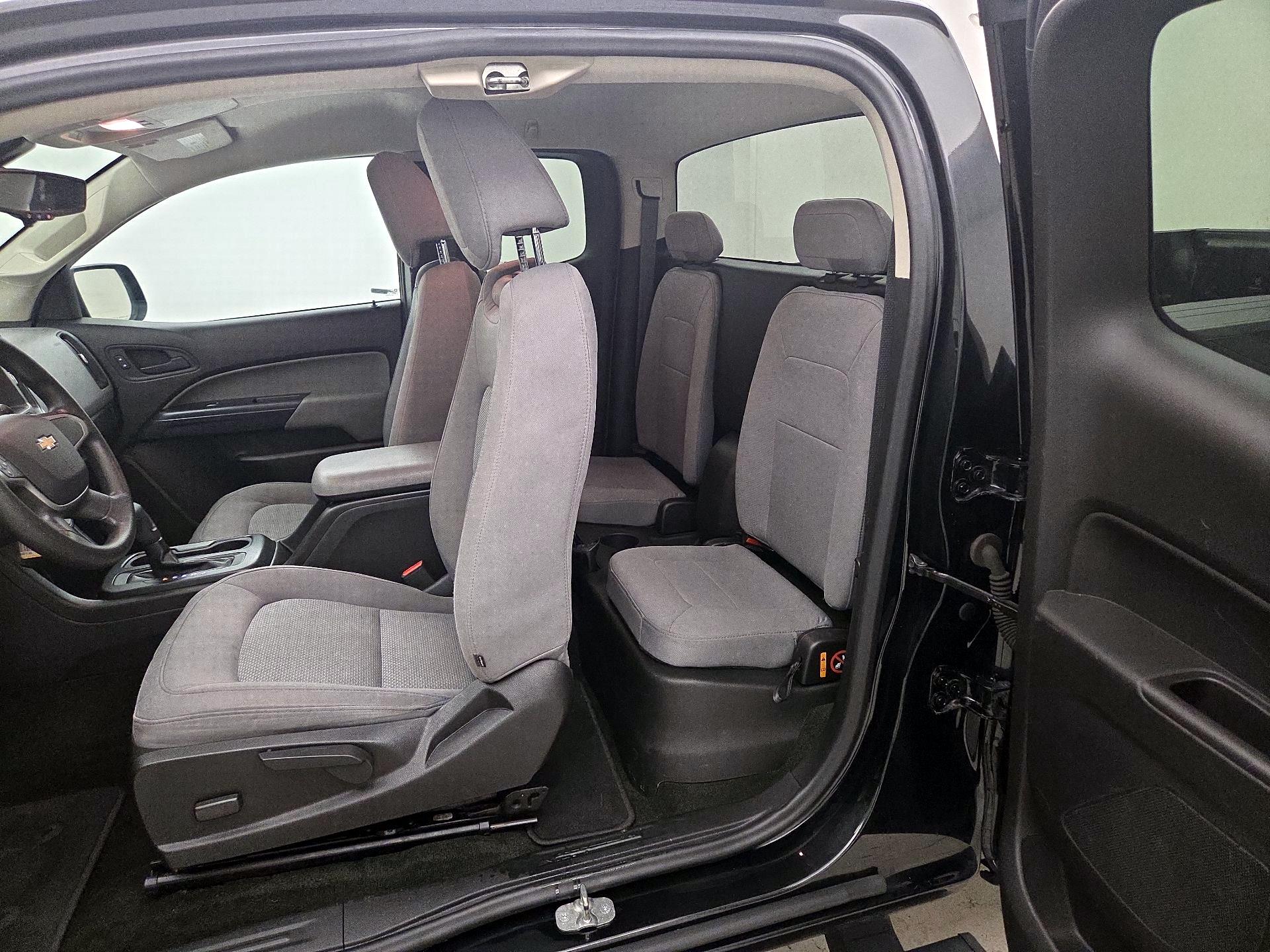 Thumbnail: 2017 Chevrolet Colorado - 19