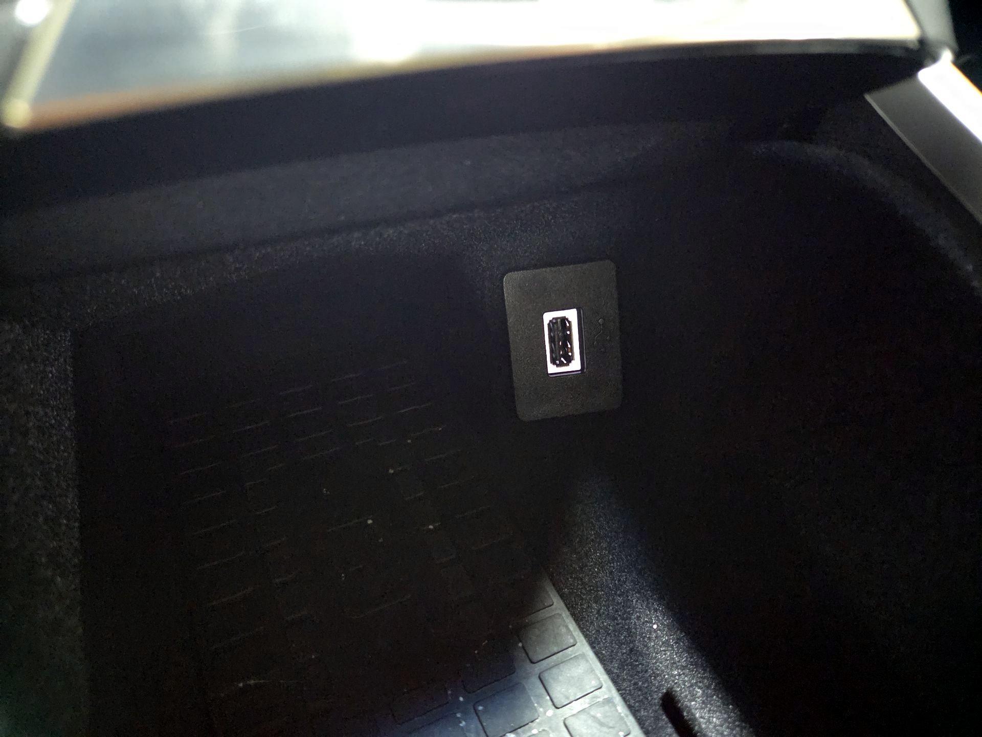 Thumbnail: 2019 Lincoln Nautilus - 19