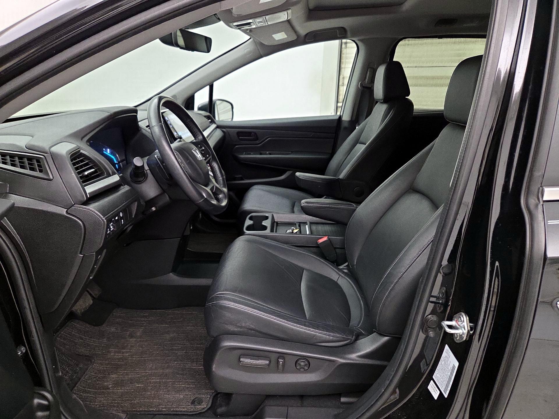 Thumbnail: 2023 Honda Odyssey - 11