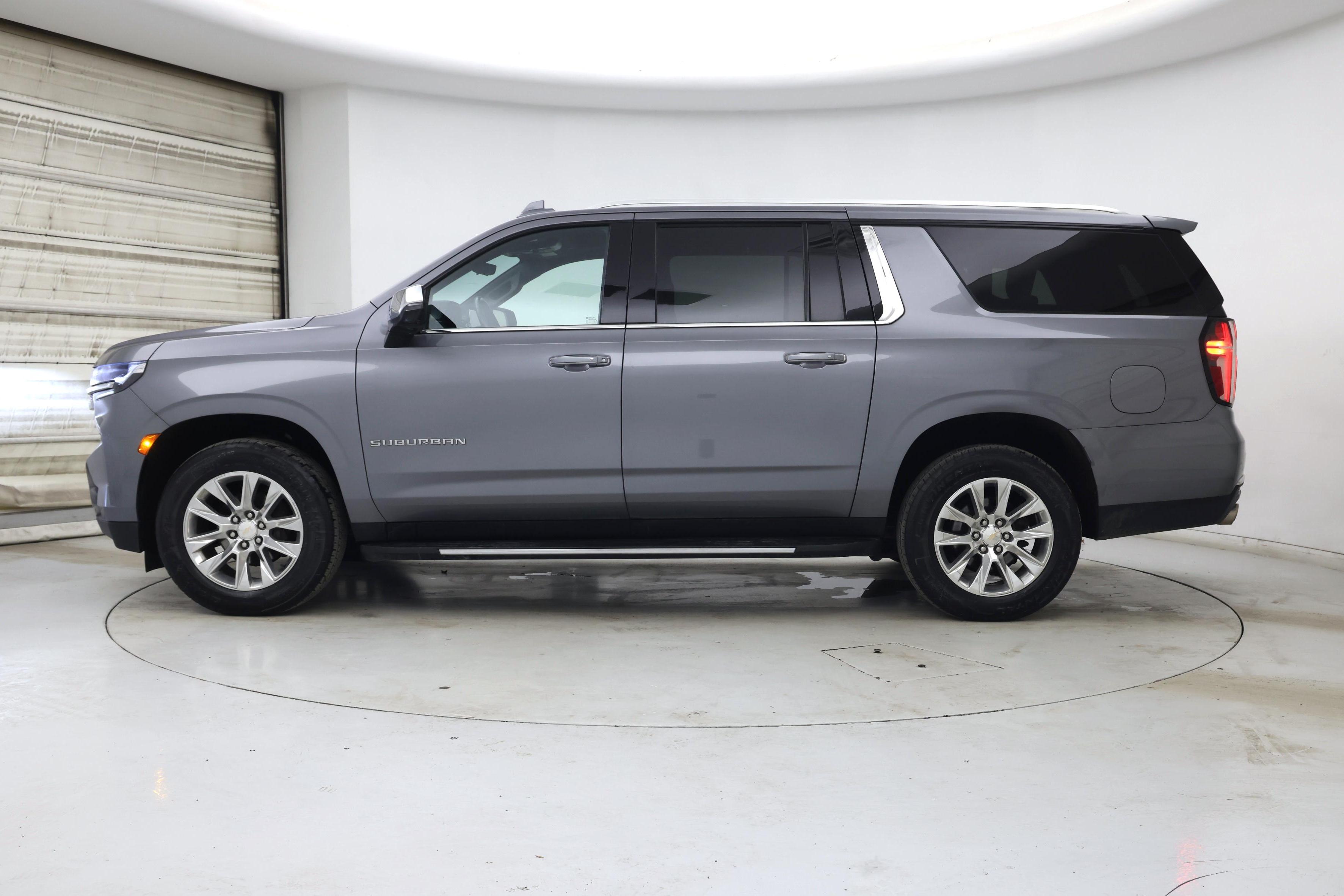 Thumbnail: 2021 Chevrolet Suburban - 3