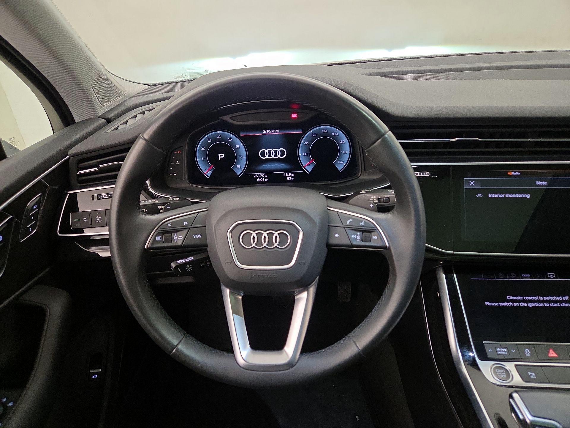 Thumbnail: 2022 Audi Q7 - 10