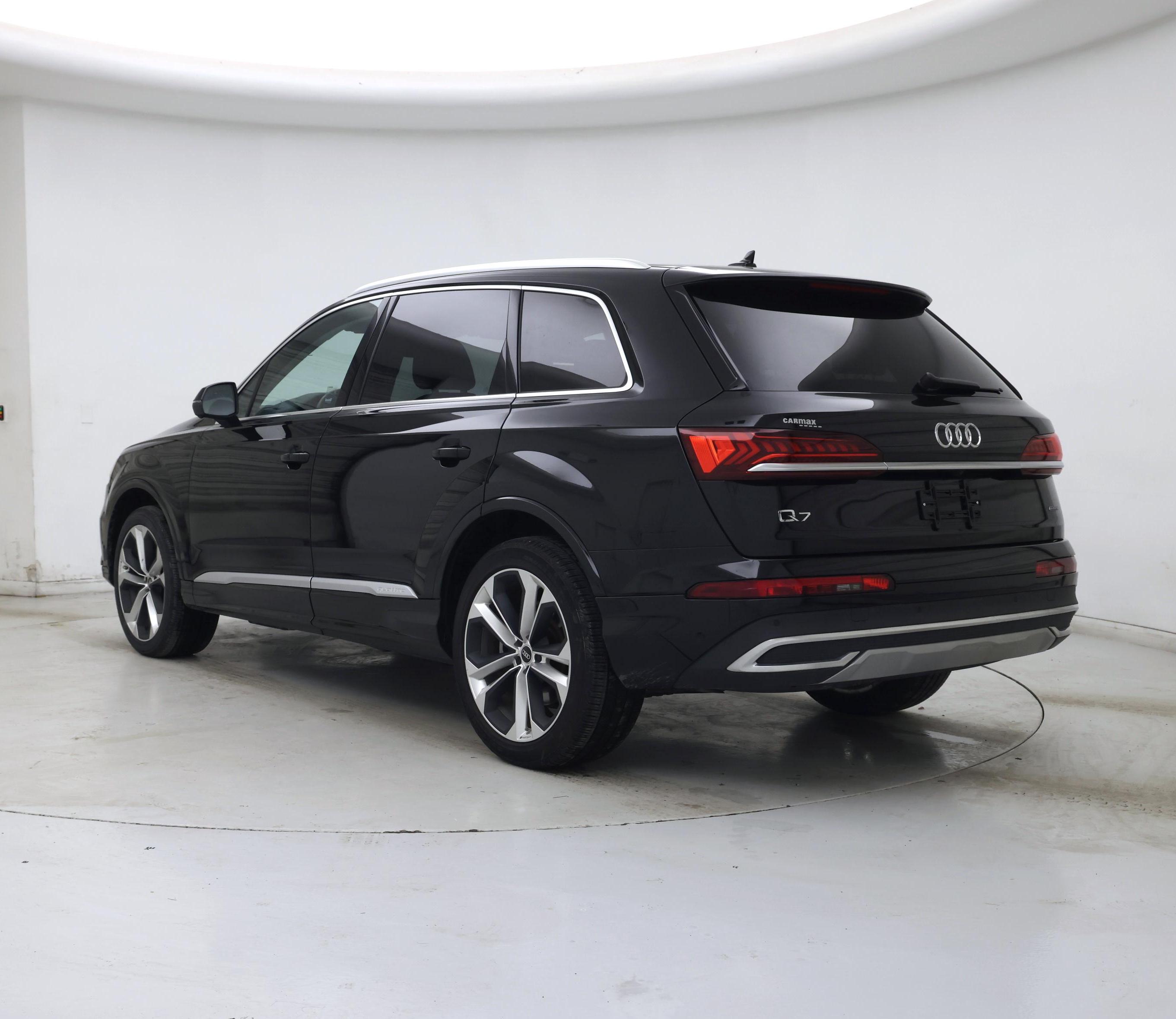 Thumbnail: 2022 Audi Q7 - 2