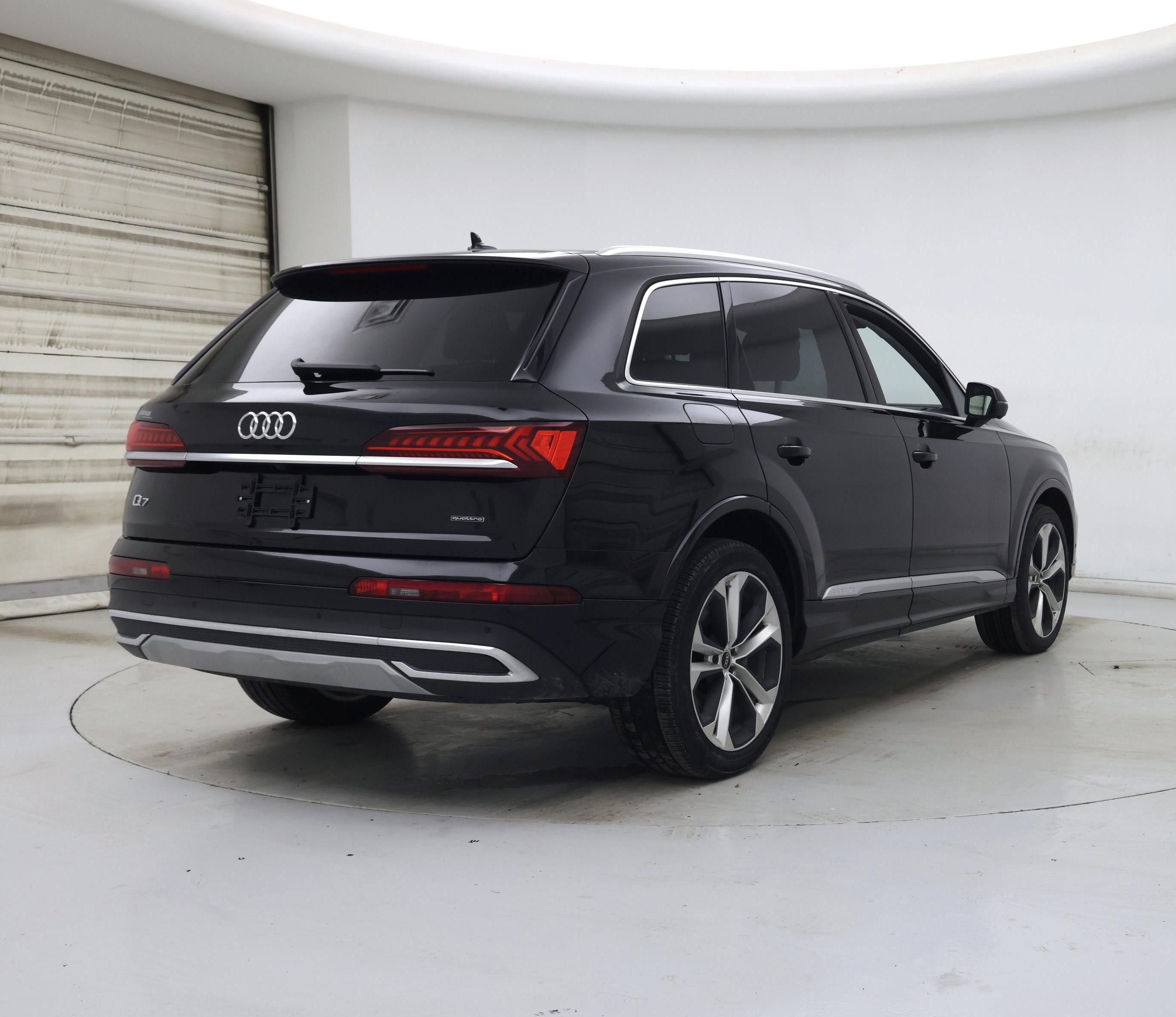 Thumbnail: 2022 Audi Q7 - 8