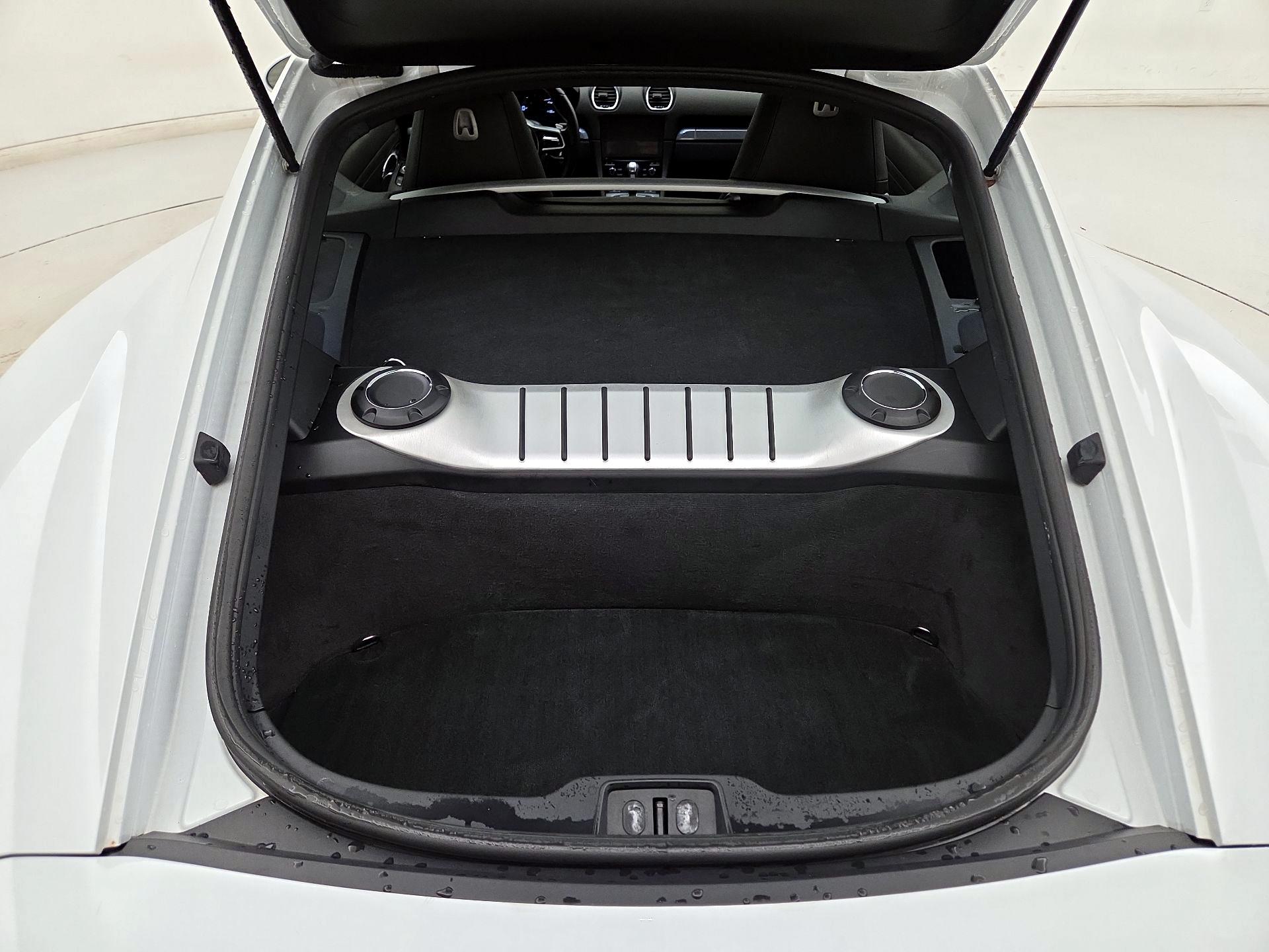 Thumbnail: 2018 Porsche 718 Cayman - 19