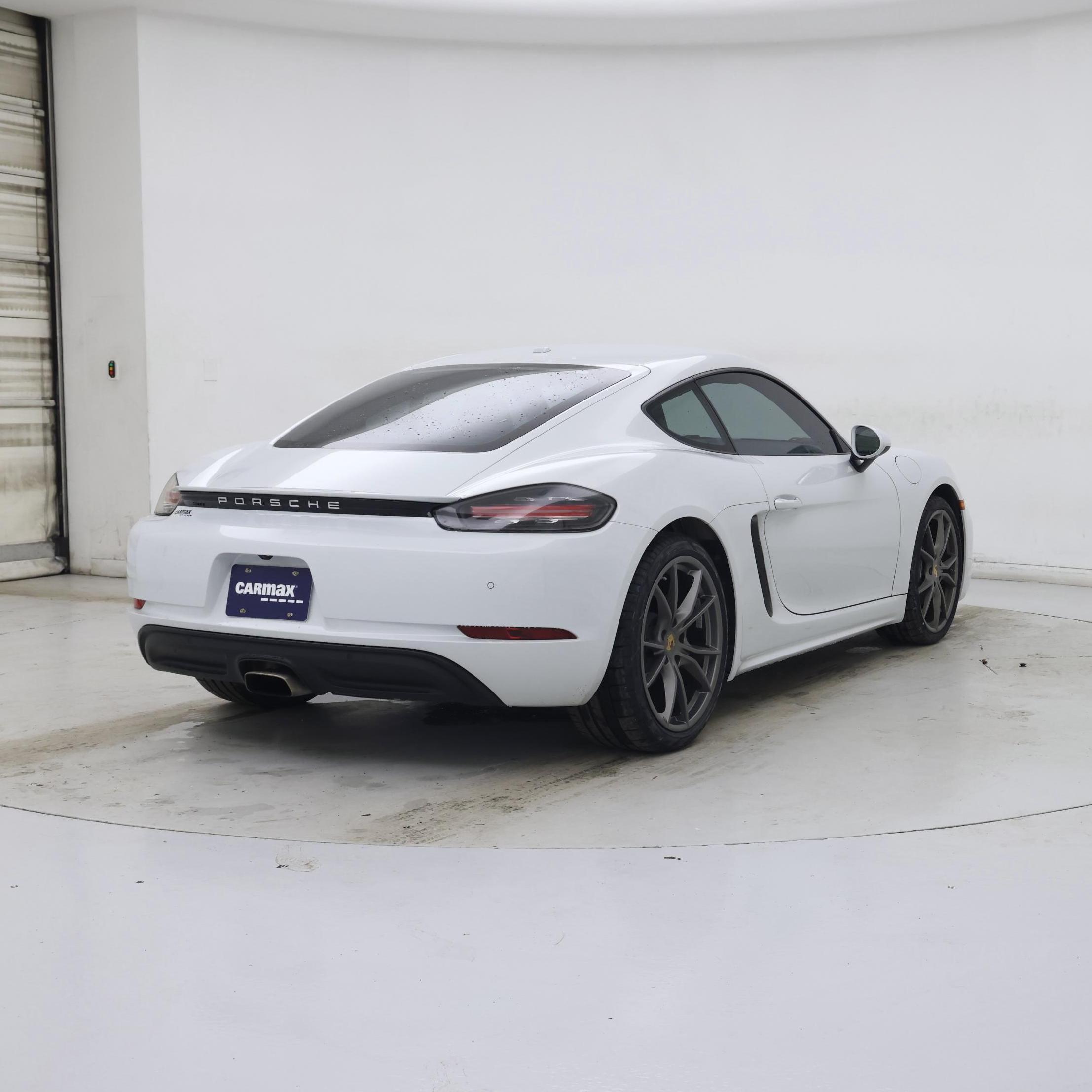 Thumbnail: 2018 Porsche 718 Cayman - 8