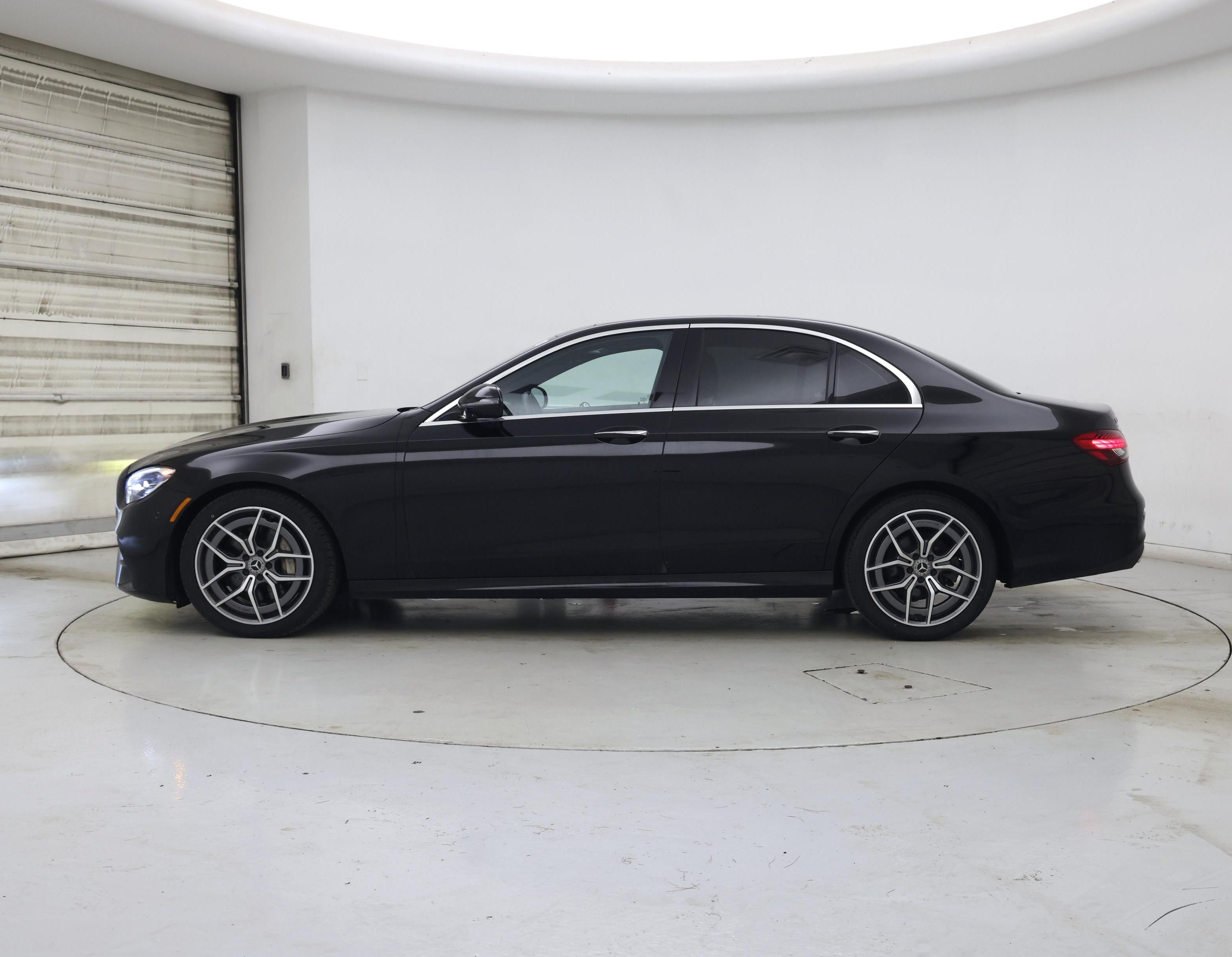 Thumbnail: 2021 Mercedes-Benz E-Class - 3