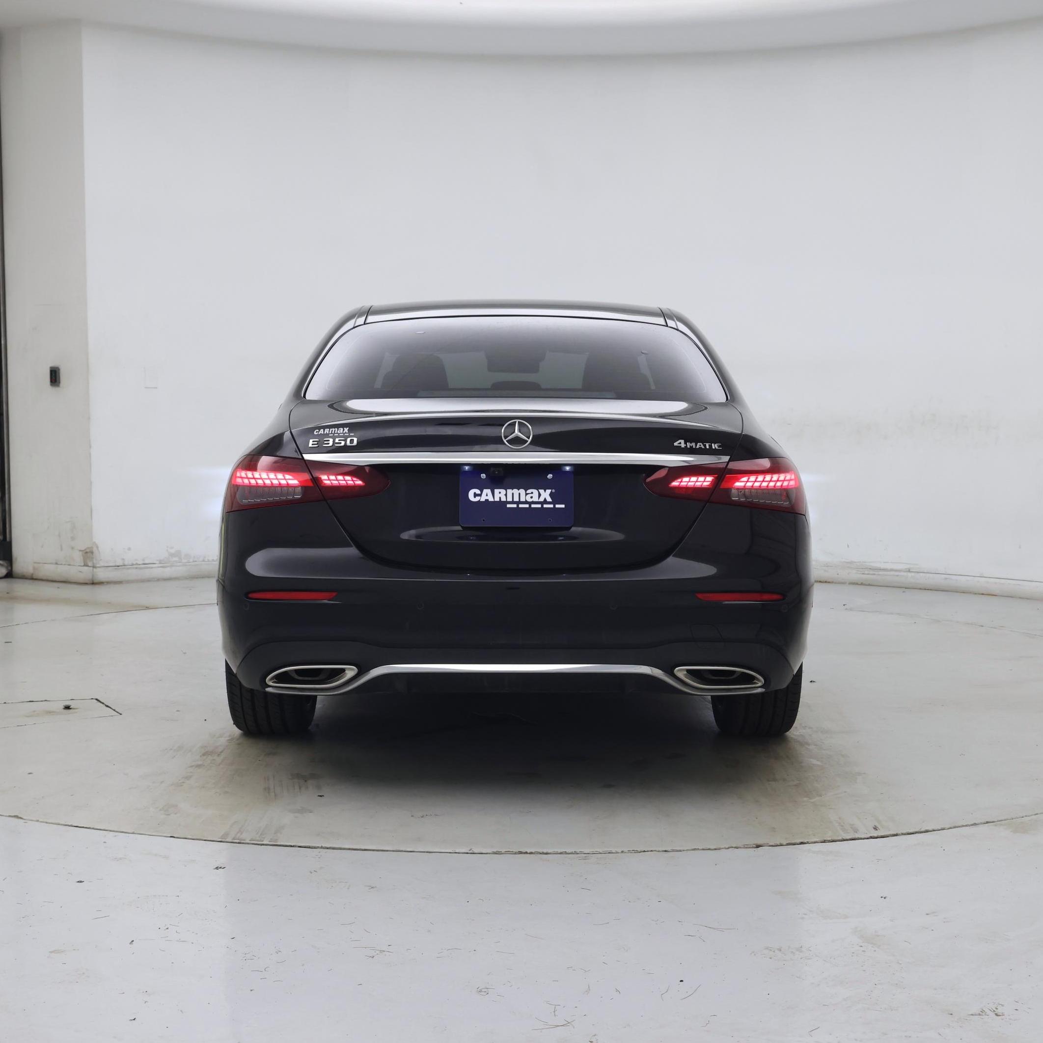 Thumbnail: 2021 Mercedes-Benz E-Class - 6