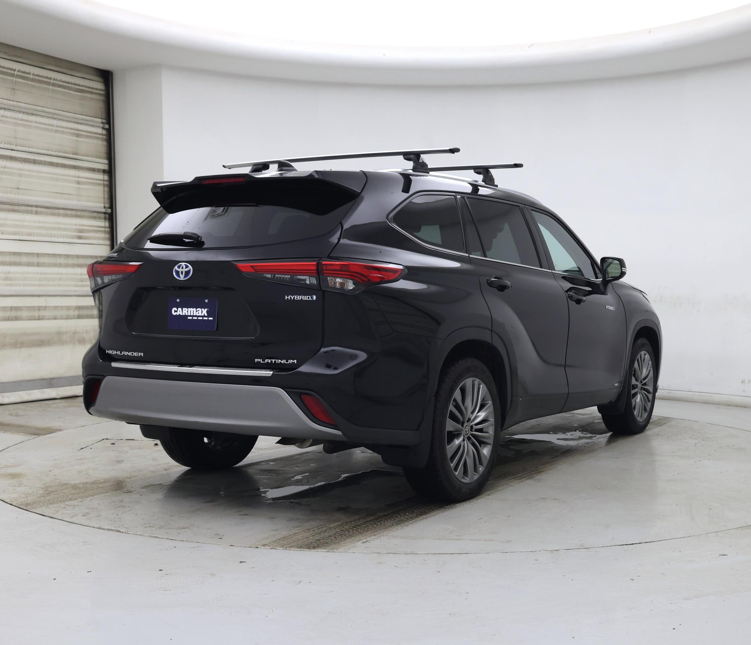 Thumbnail: 2021 Toyota Highlander - 8