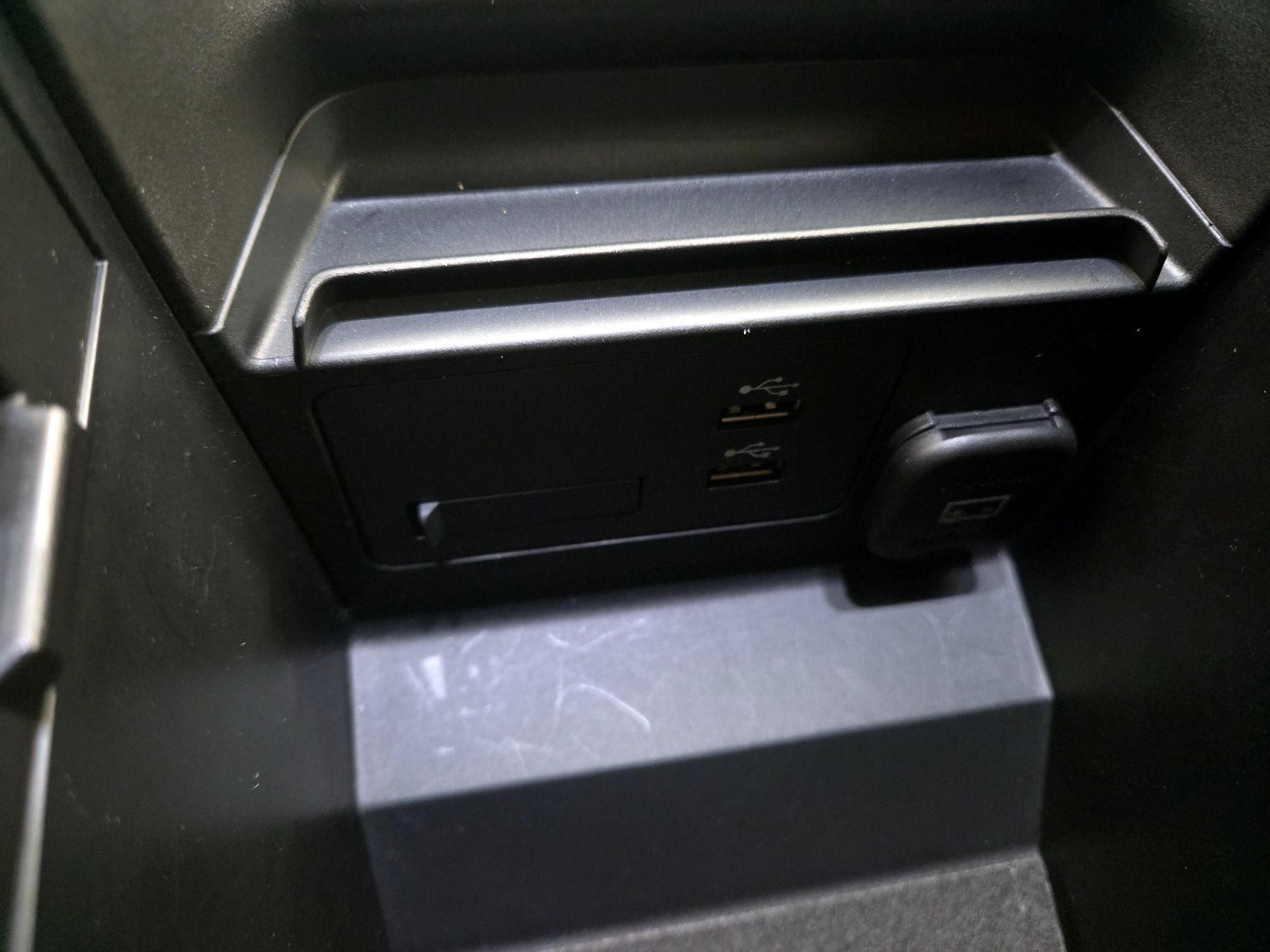 Thumbnail: 2023 Mazda CX-30 - 18