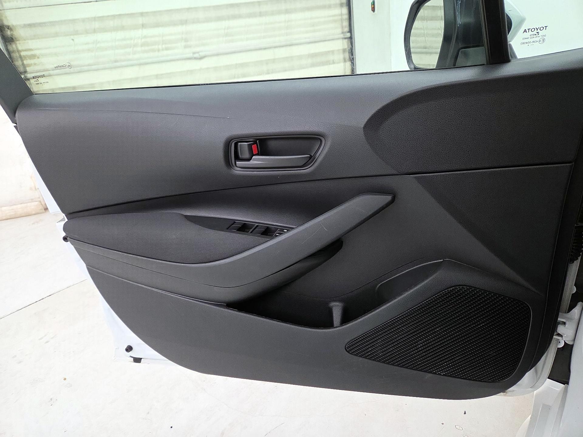 Thumbnail: 2024 Toyota Corolla - 12