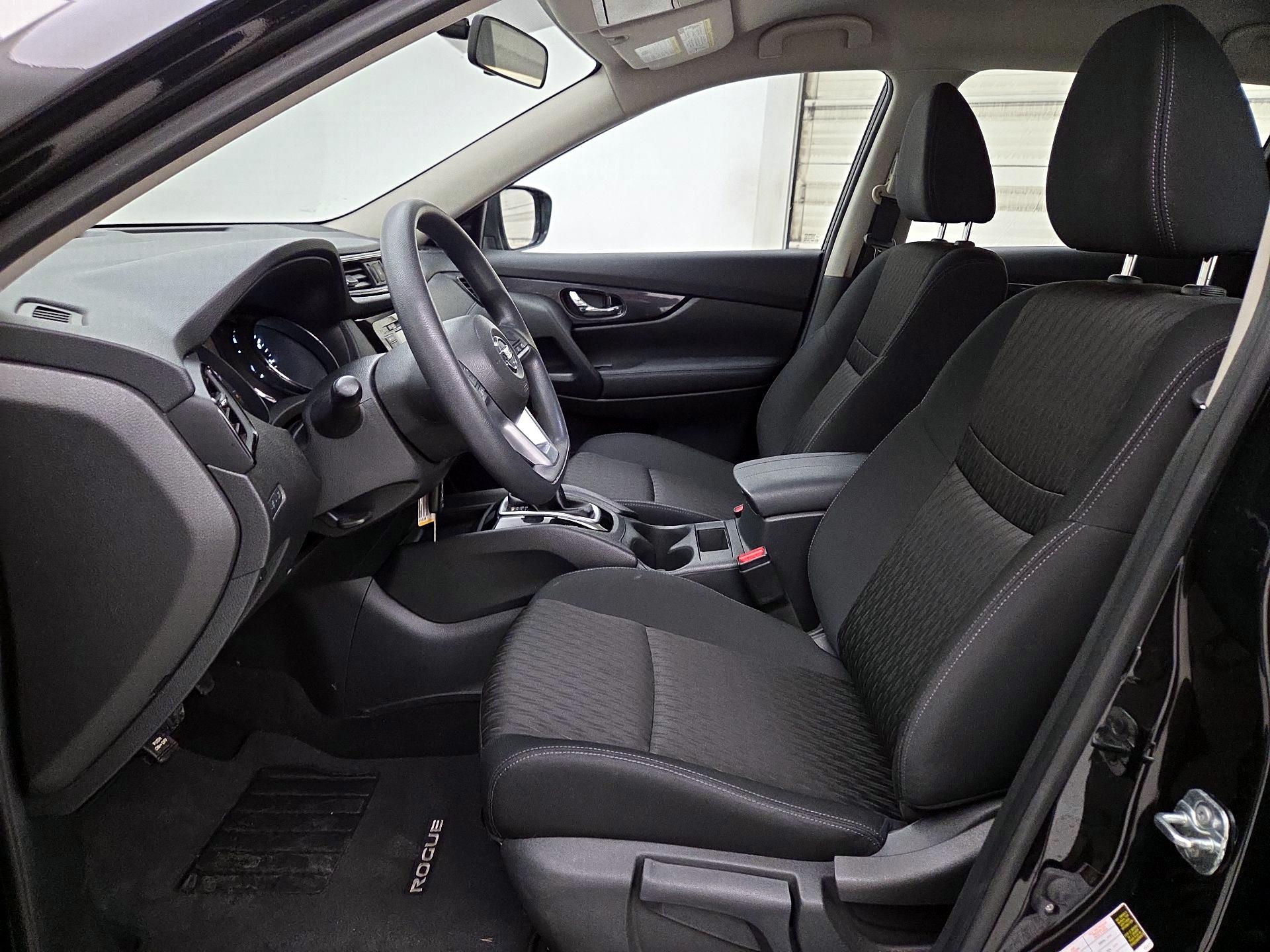 Thumbnail: 2018 Nissan Rogue - 11