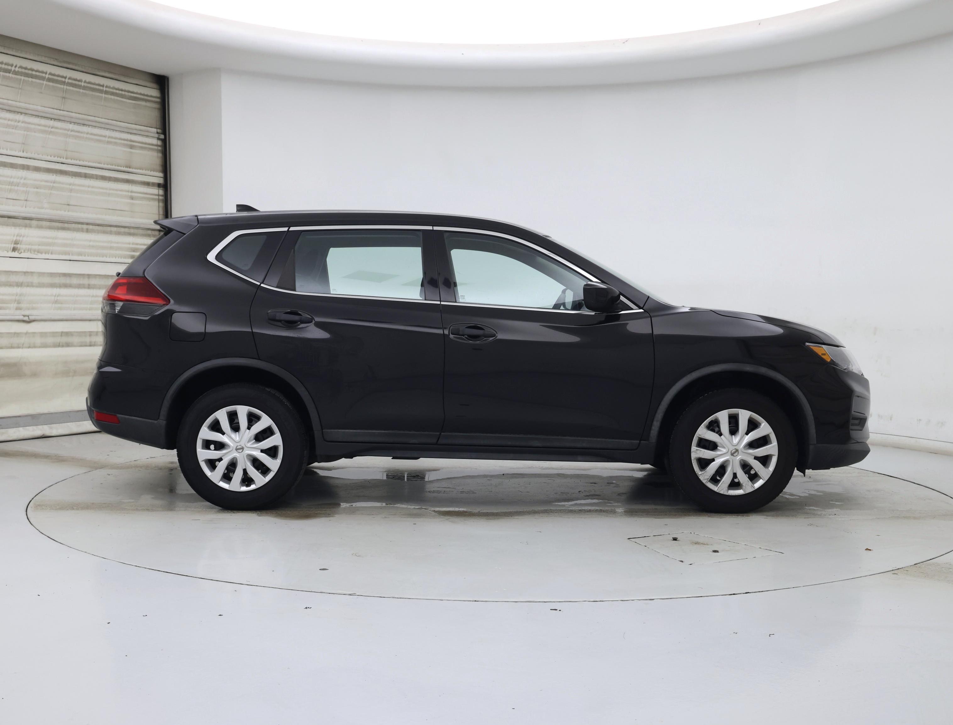 Thumbnail: 2018 Nissan Rogue - 7