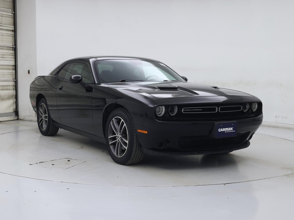 2019 Dodge Challenger SXT AWD
